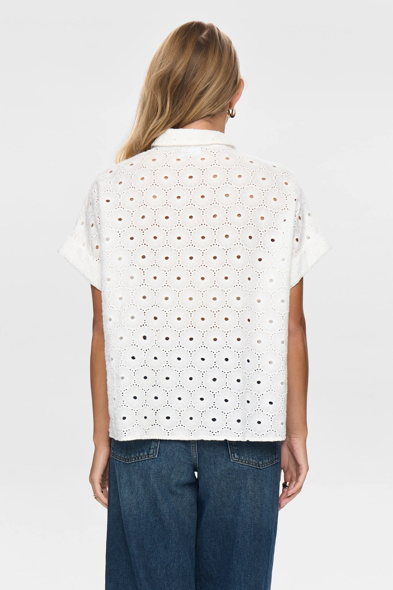 NUPALMA SLEEVELESS SHIRT - Bright White - Image 2