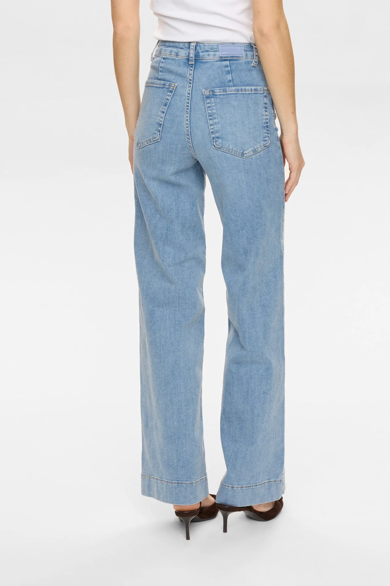 NUPARIS HR WIDE JEANS - P3019 - Light B. Stonewash Denim - Image 3
