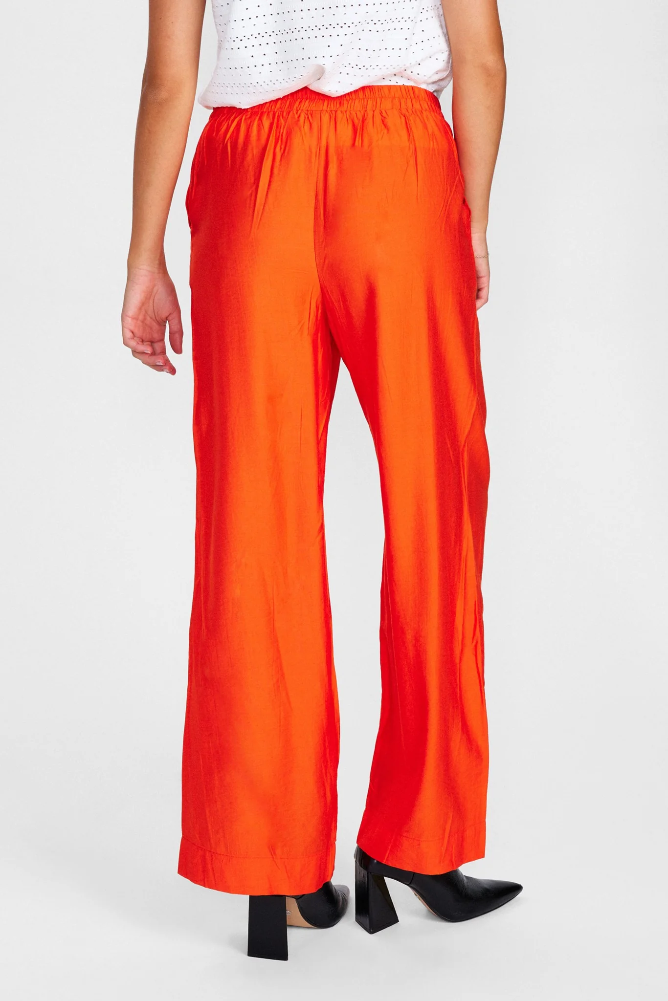NUPIL PANTS - Cherry Tomato - Image 2