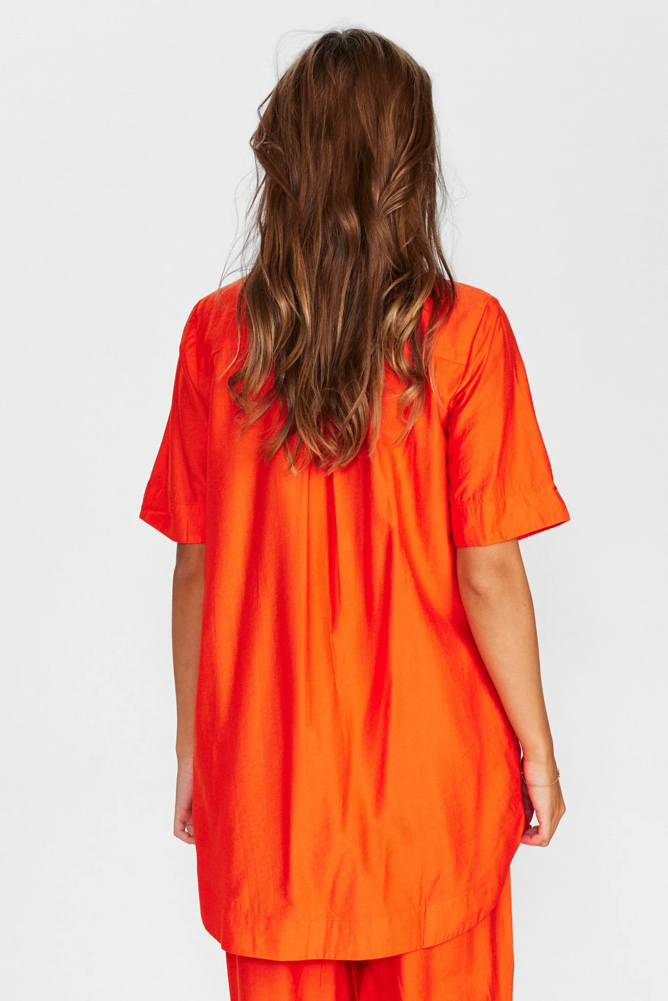 NUPIL SHIRT - Cherry Tomato - Image 2