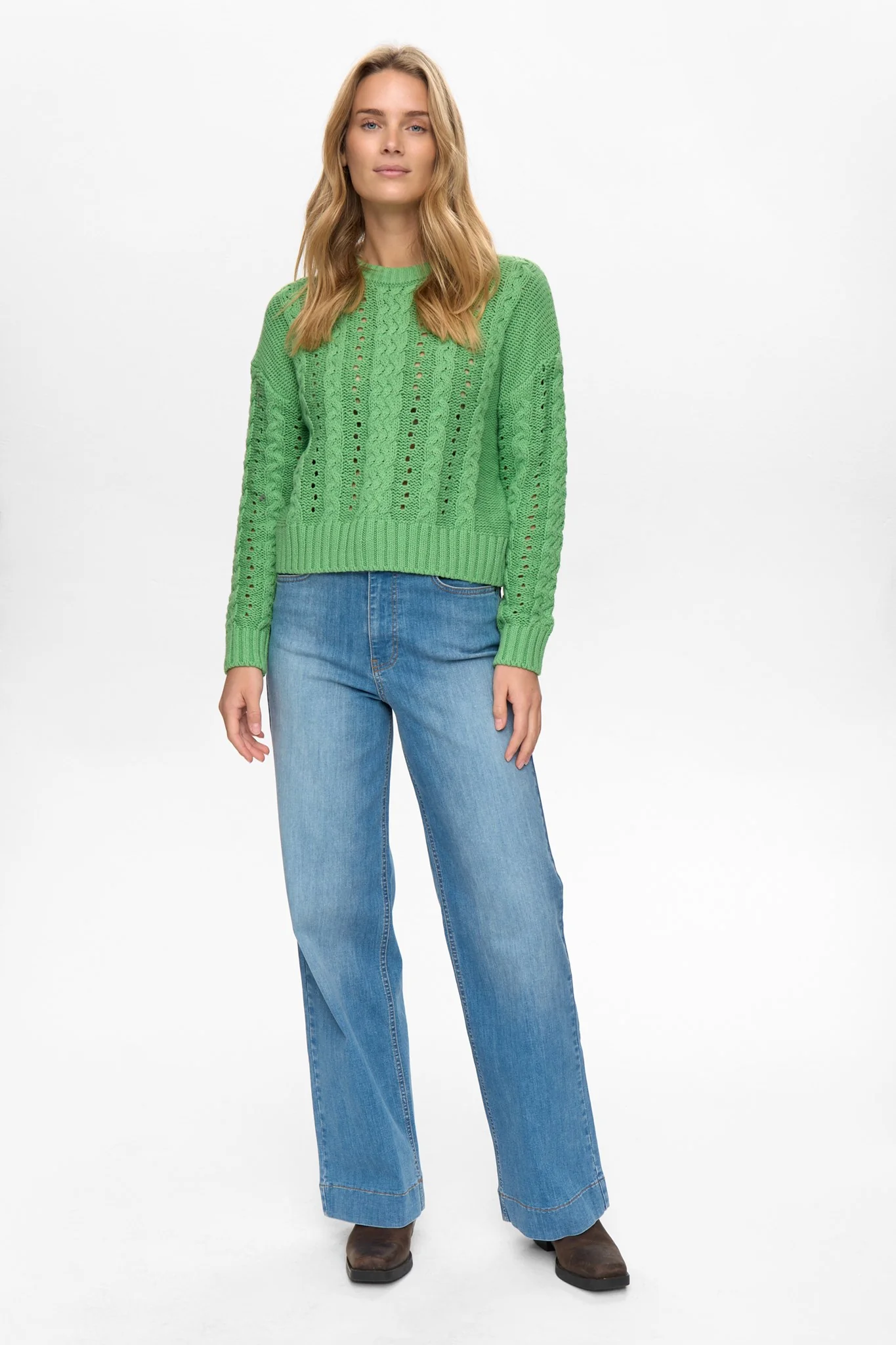 NUREMI PULLOVER - Vibrant Green - Image 3