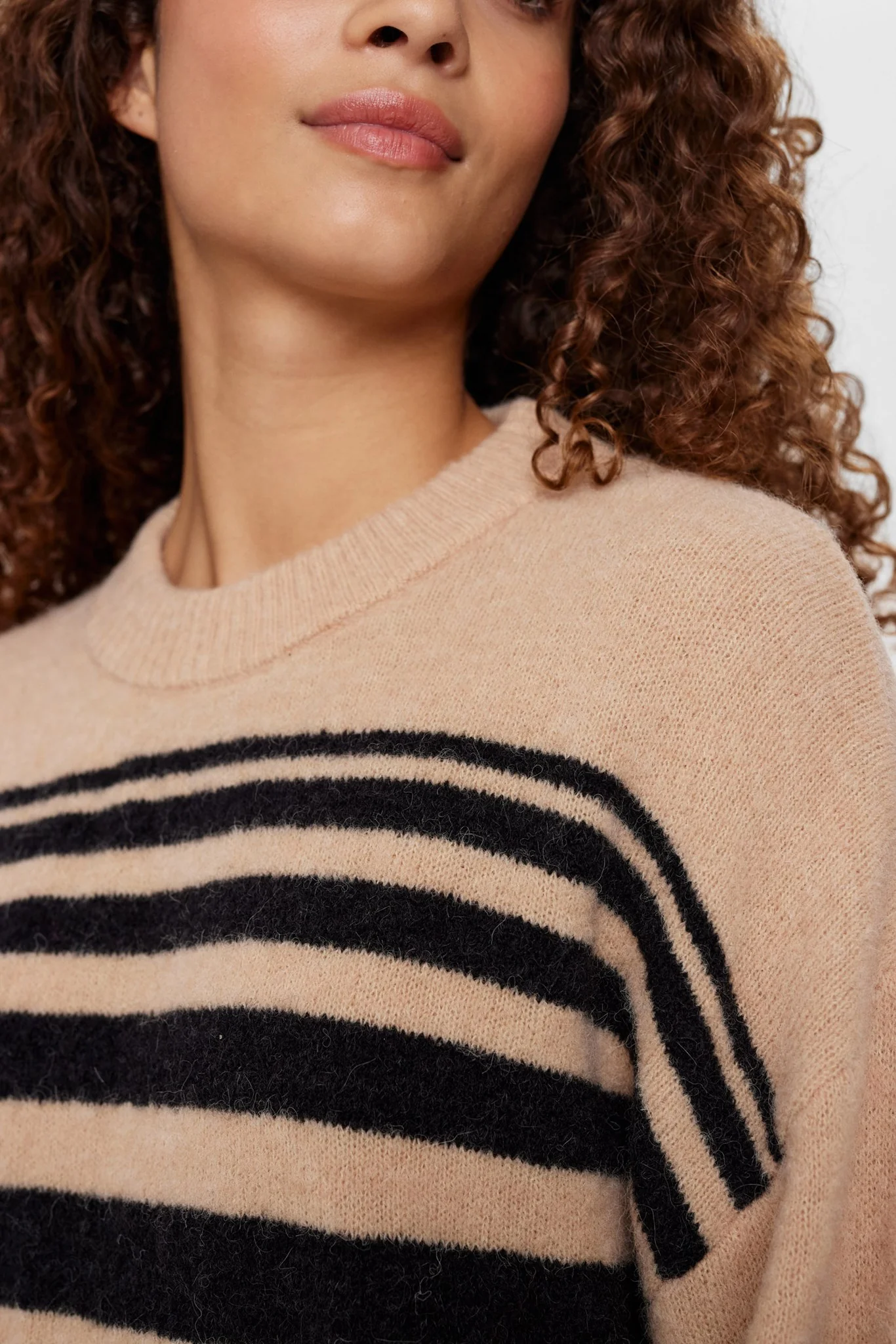 NURIETTE STRIPE PULLOVER - Caviar - Image 4