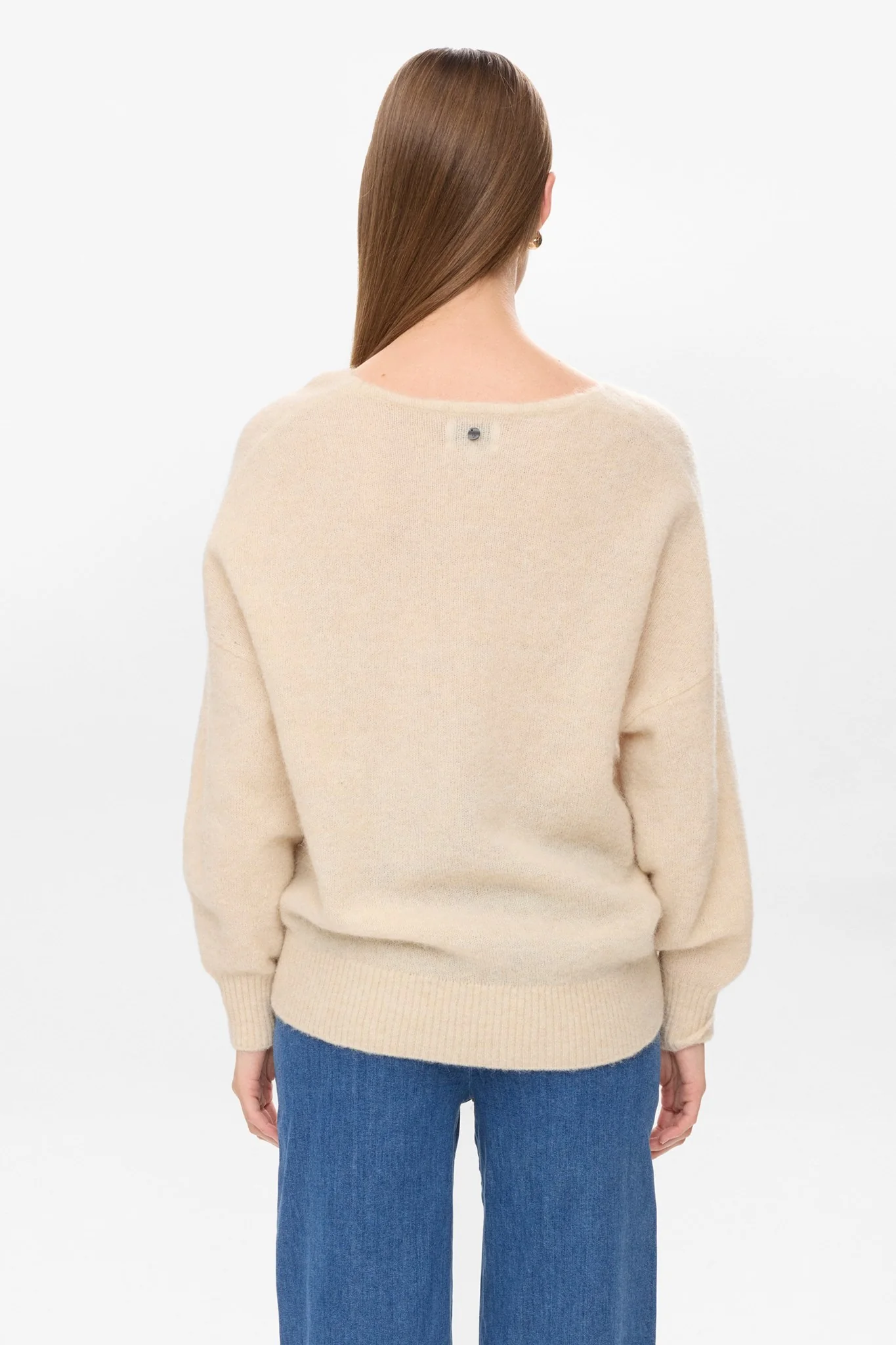 NURIETTE V-NECK PULLOVER  - Gray Morn - Image 2