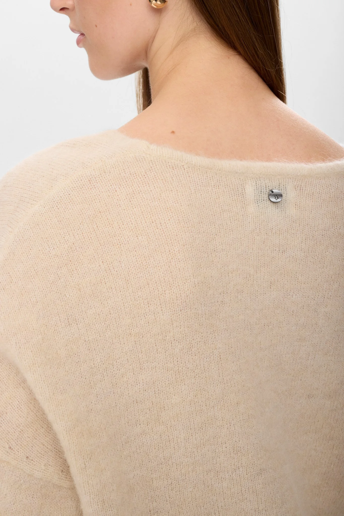 NURIETTE V-NECK PULLOVER  - Gray Morn - Image 5