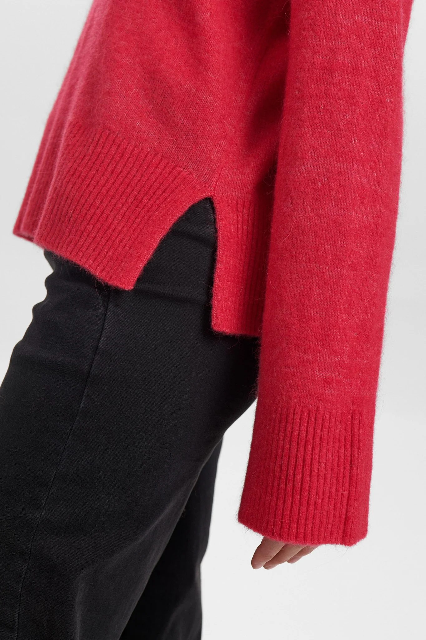 NURIETTE WIDE SLEEVE PULLOVER - Geranium - Image 5