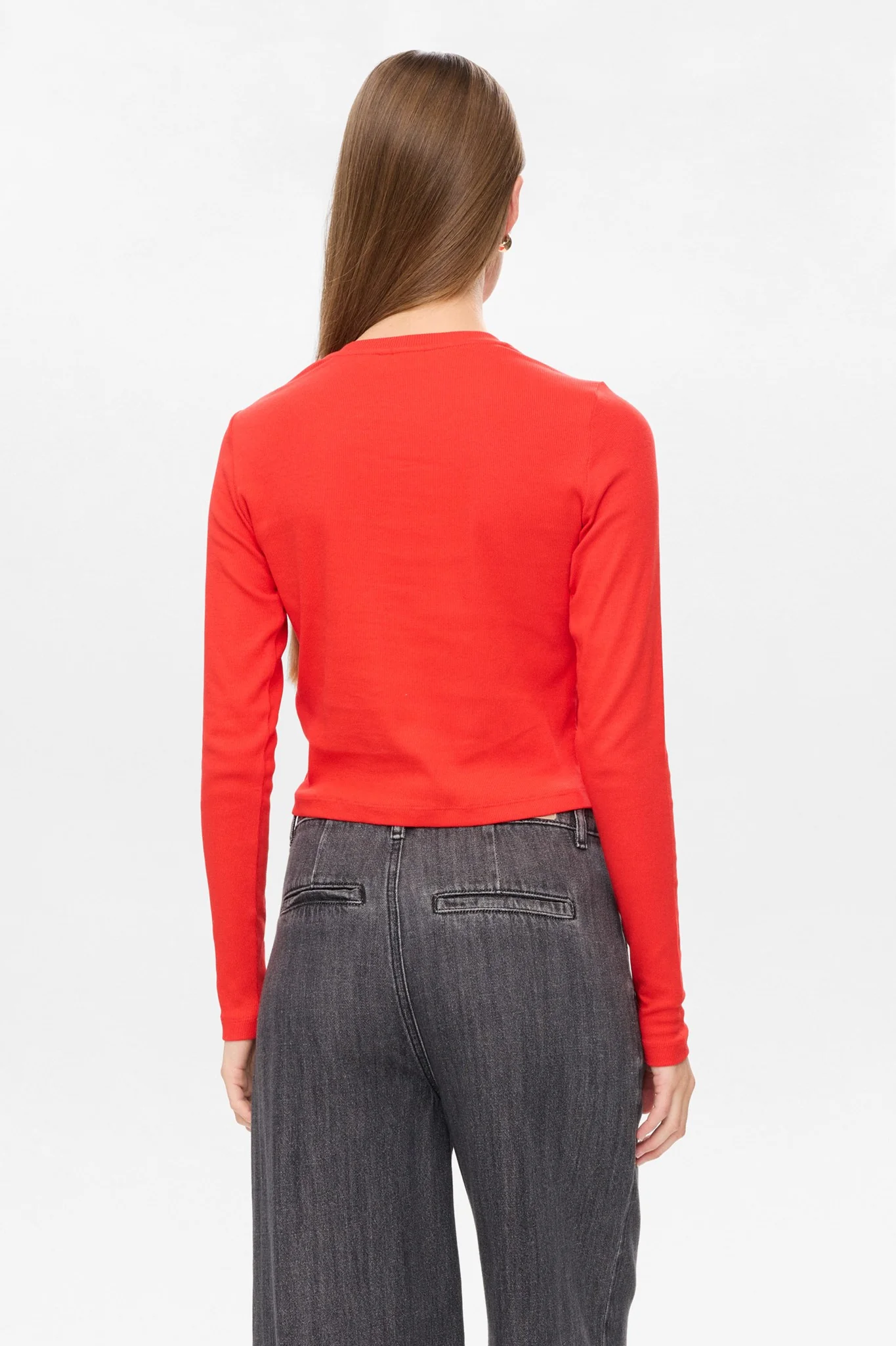 NURILEY LS CROPPED TEE - Fiery Red - Image 2