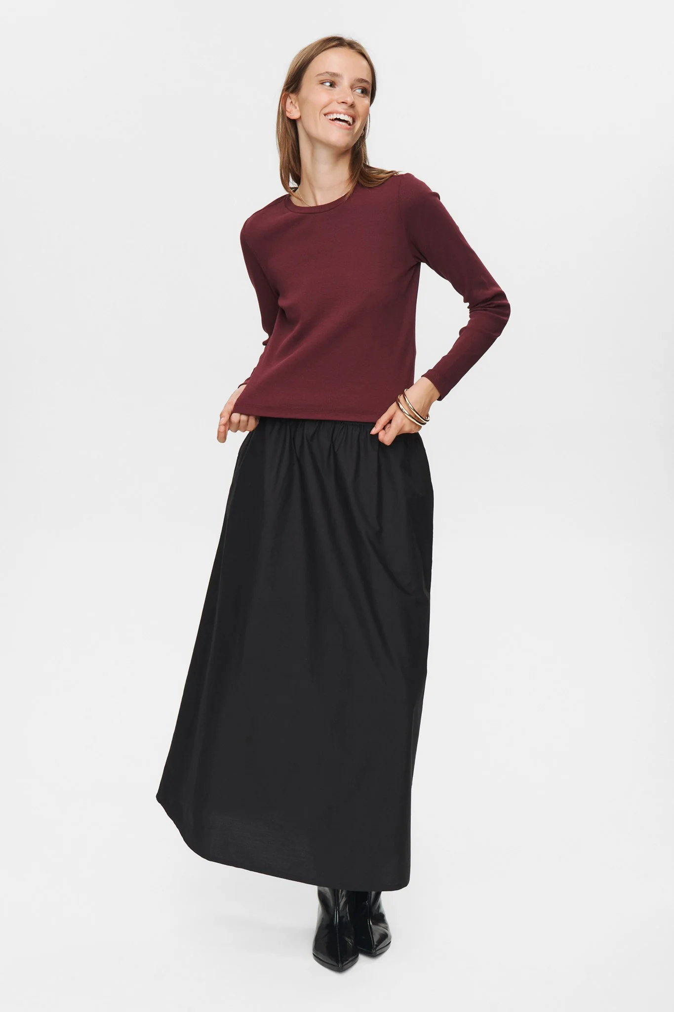 NURILEY LS CROPPED TEE - Winetasting - Image 3