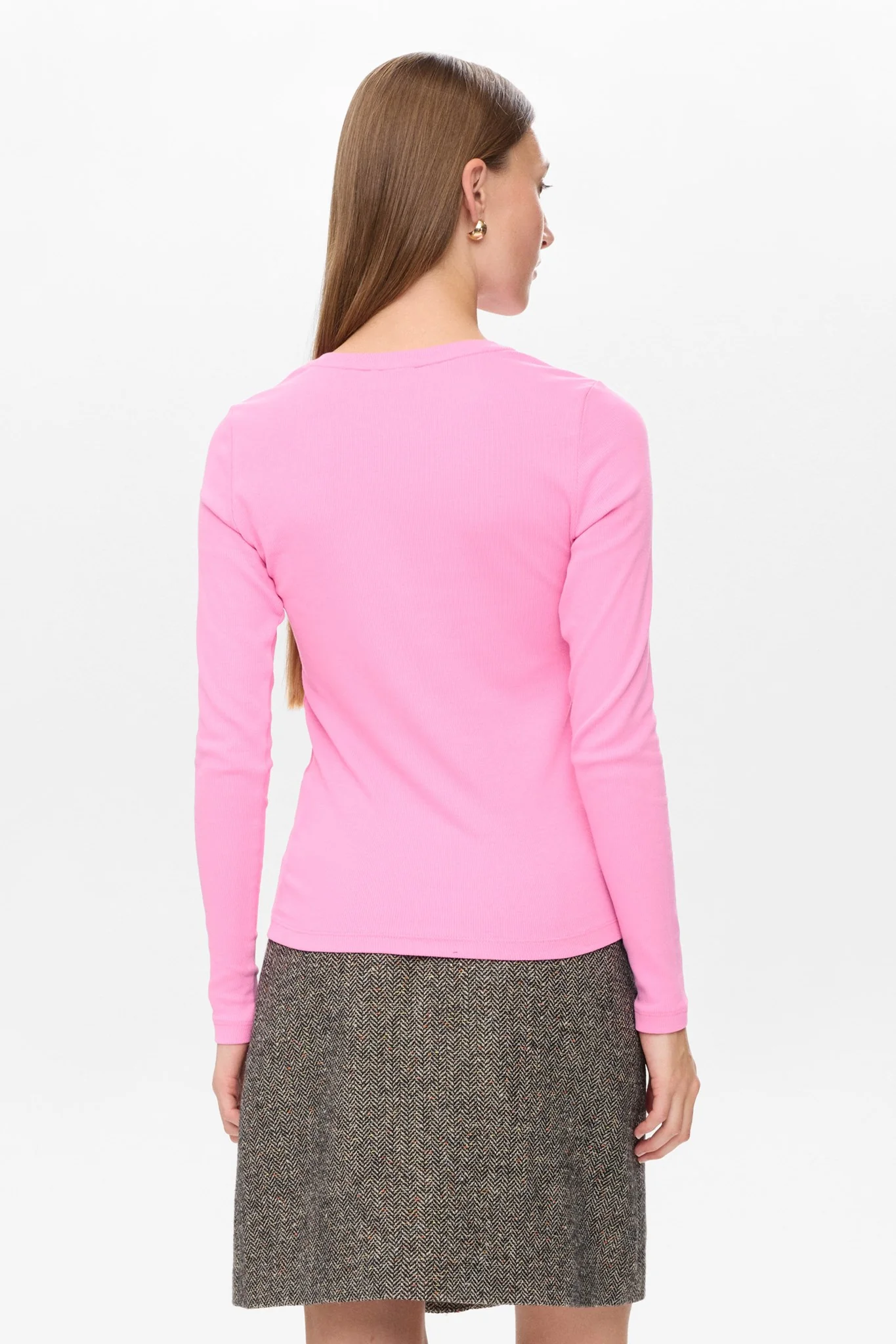 NURILEY LS TEE - Fuchsia Pink - Image 2