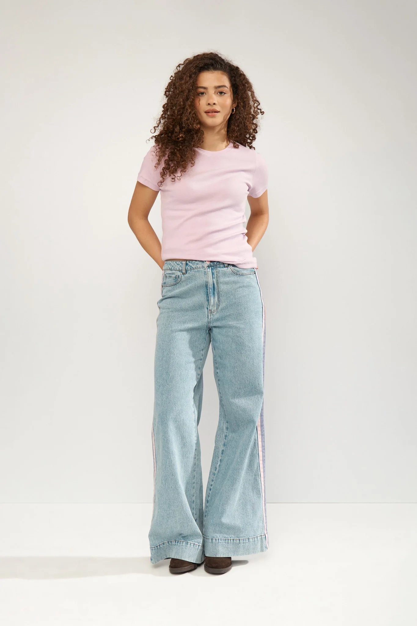 NURILEY SS TEE - Orchid Bloom - Image 3
