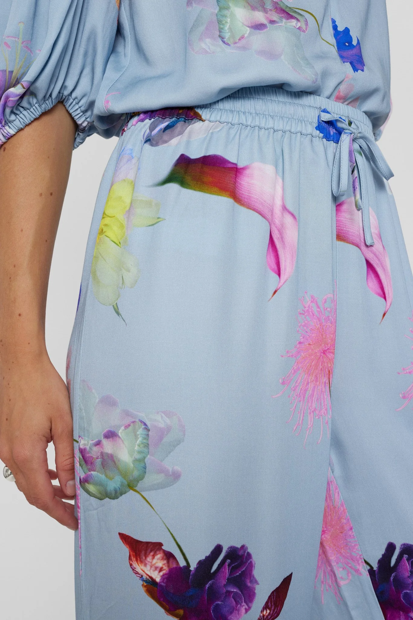 NURITA PANTS - Blue Fog - Image 4