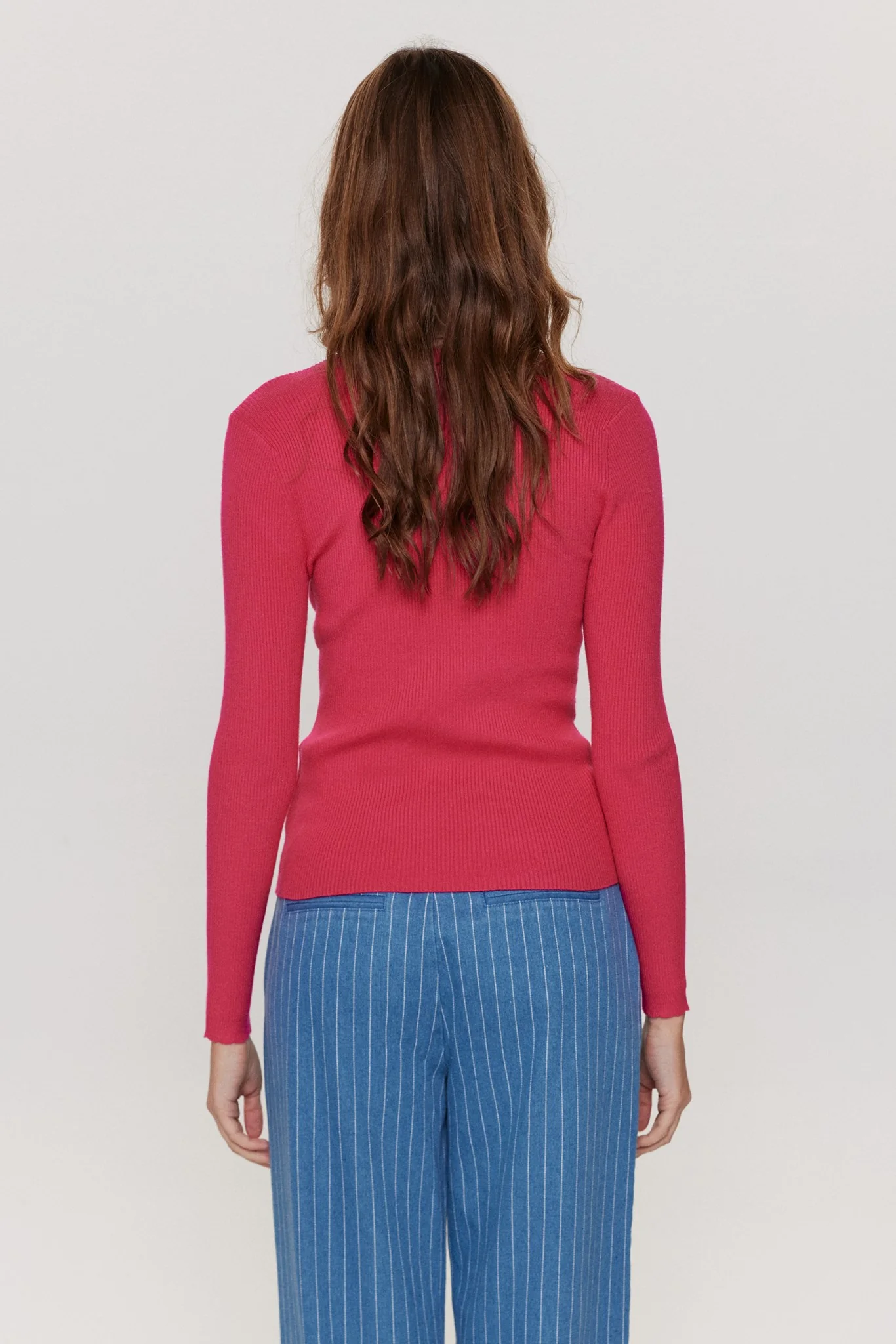 NUROA O-NECK PULLOVER  - Raspberry Sorbet - Image 2