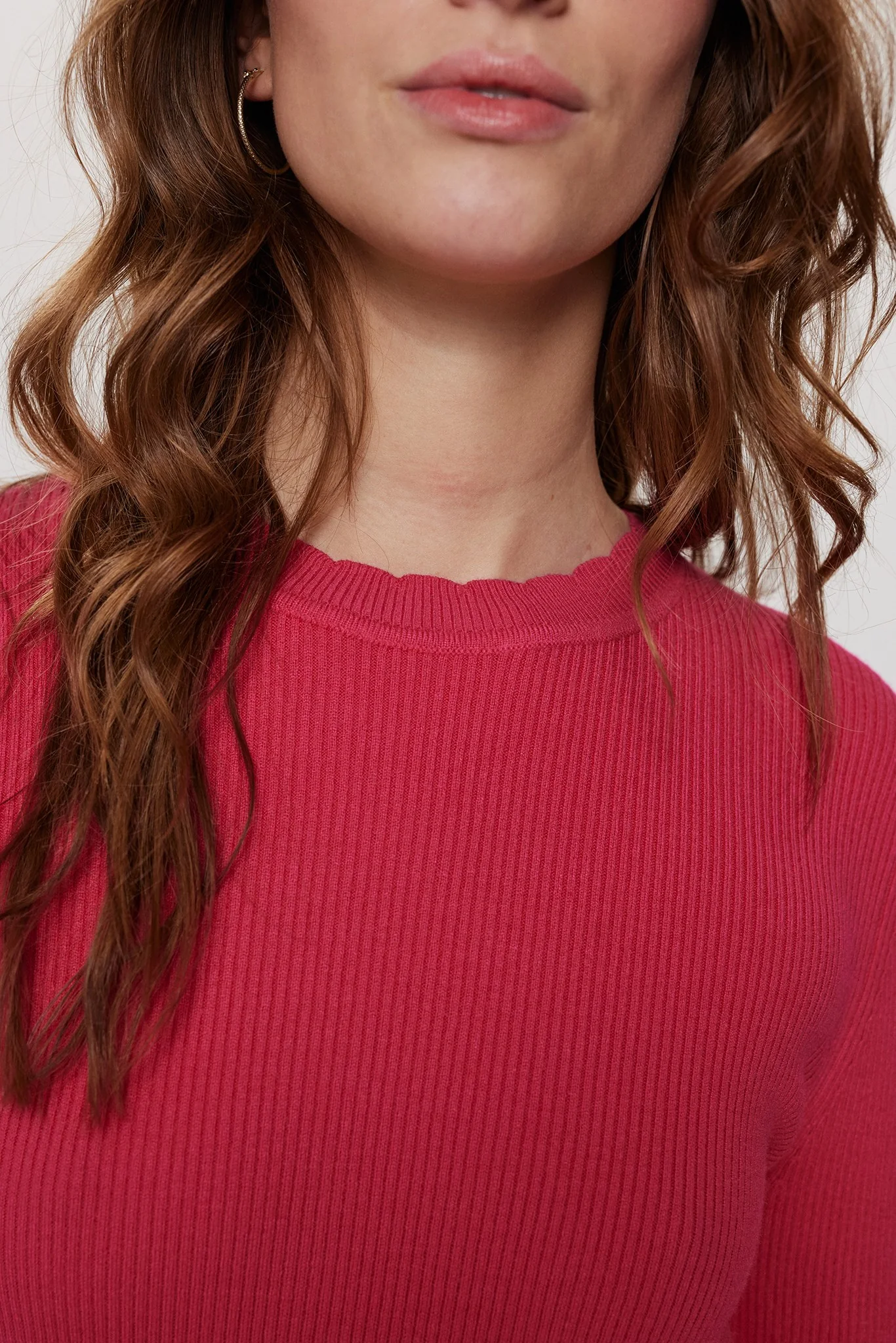 NUROA O-NECK PULLOVER  - Raspberry Sorbet - Image 4