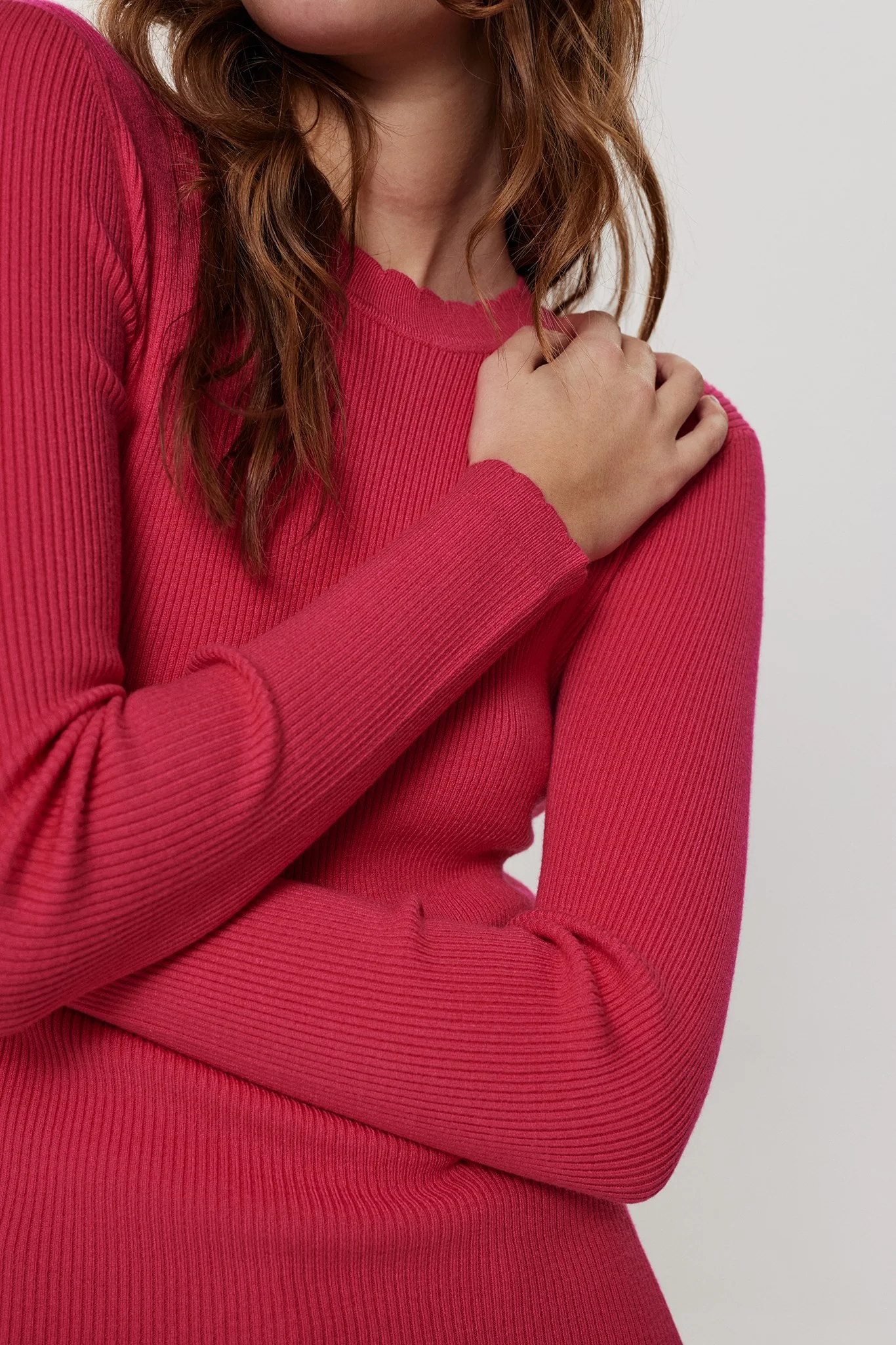 NUROA O-NECK PULLOVER  - Raspberry Sorbet - Image 5