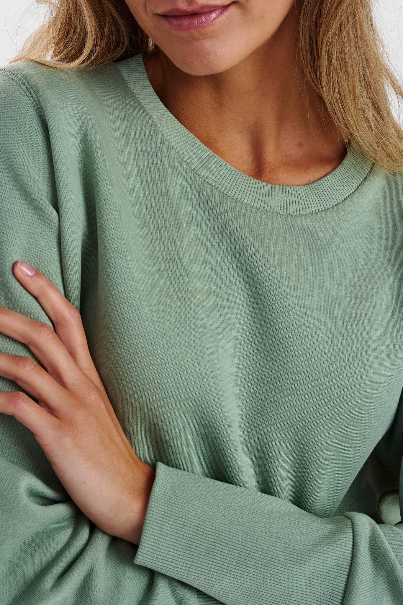 NUSEINNA SWEAT  - Grayed Jade - Image 5