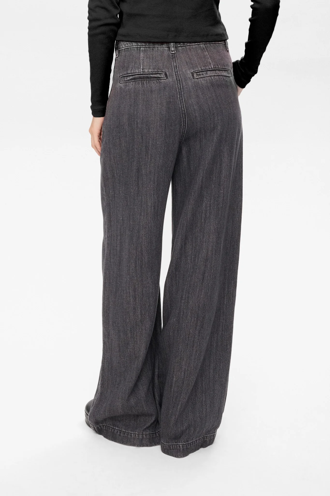 NUSEOUL LONG JEANS - Medium Grey Denim - Image 2
