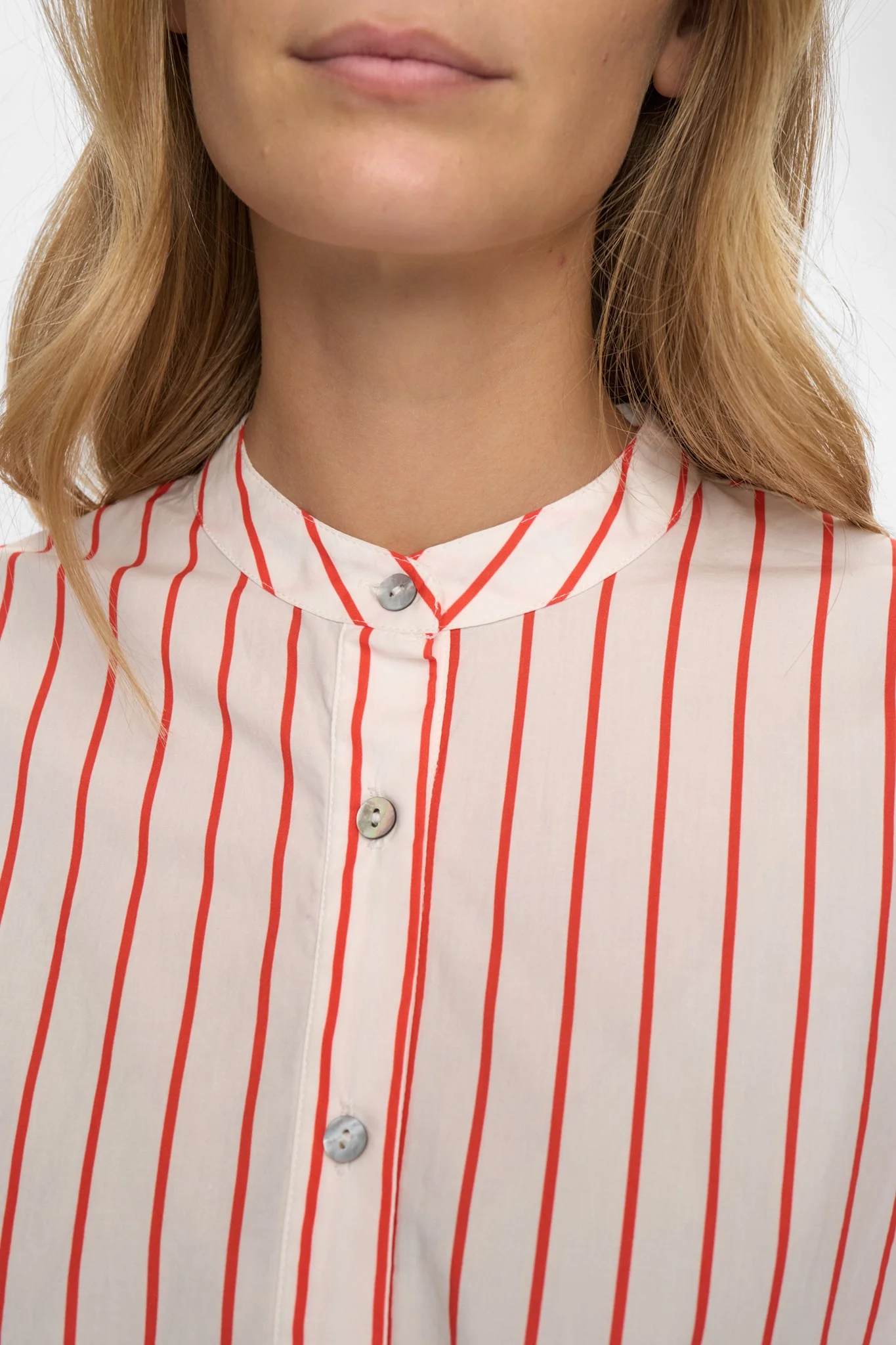 NUSOLEIMA SHIRT - Cloud Dancer - Image 4