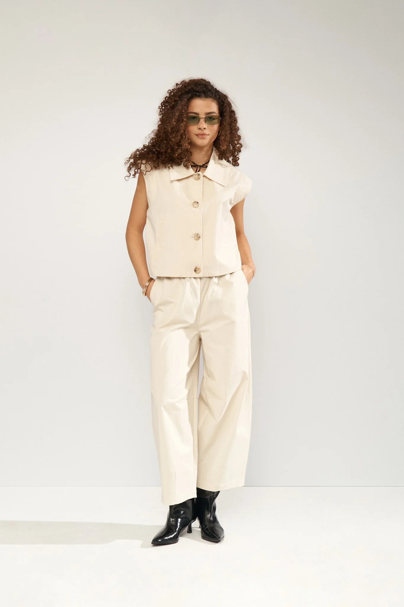 NUSUNNA VEST - Whitecap Gray - Image 3