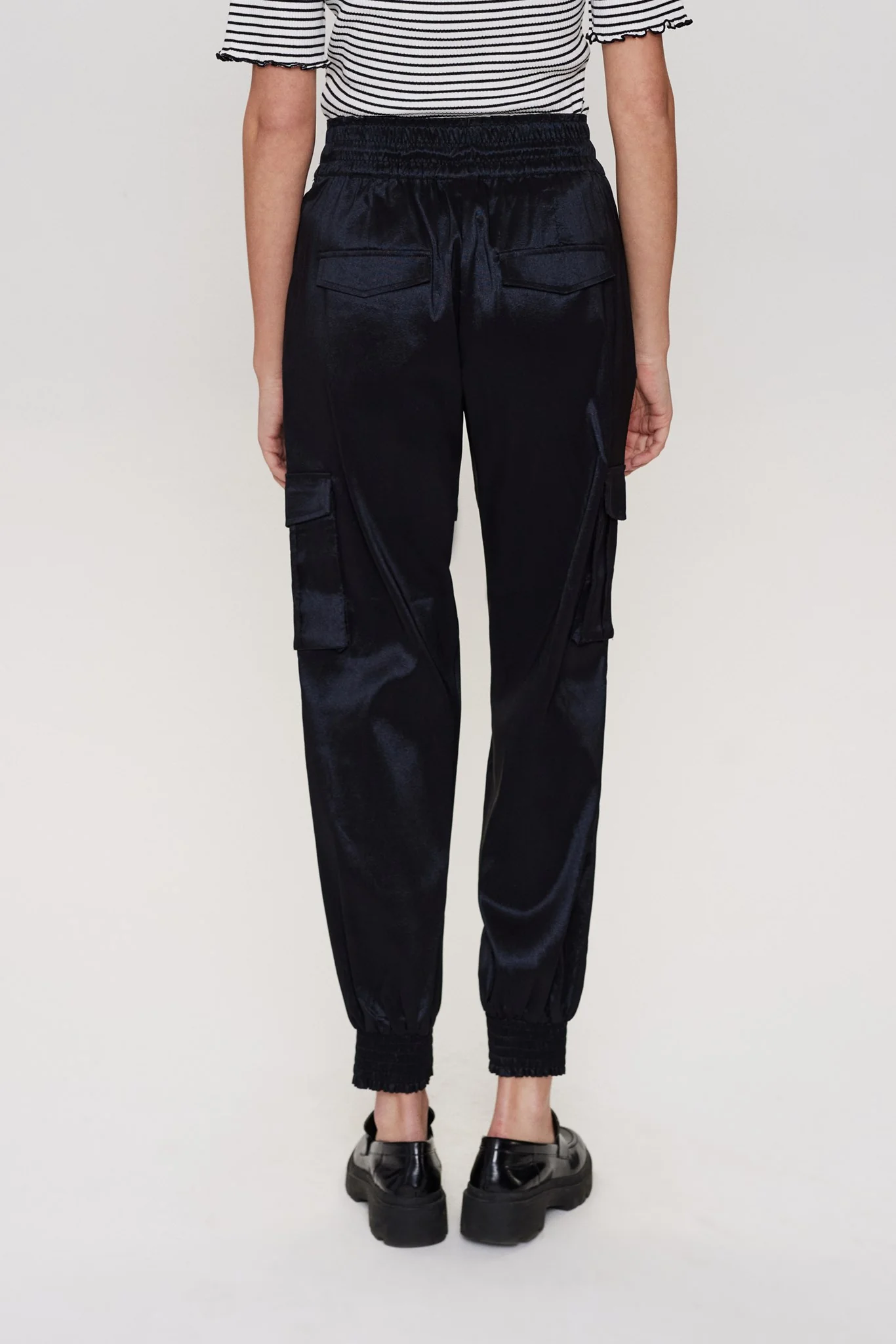 NUSUSAN PANTS - Caviar - Image 2