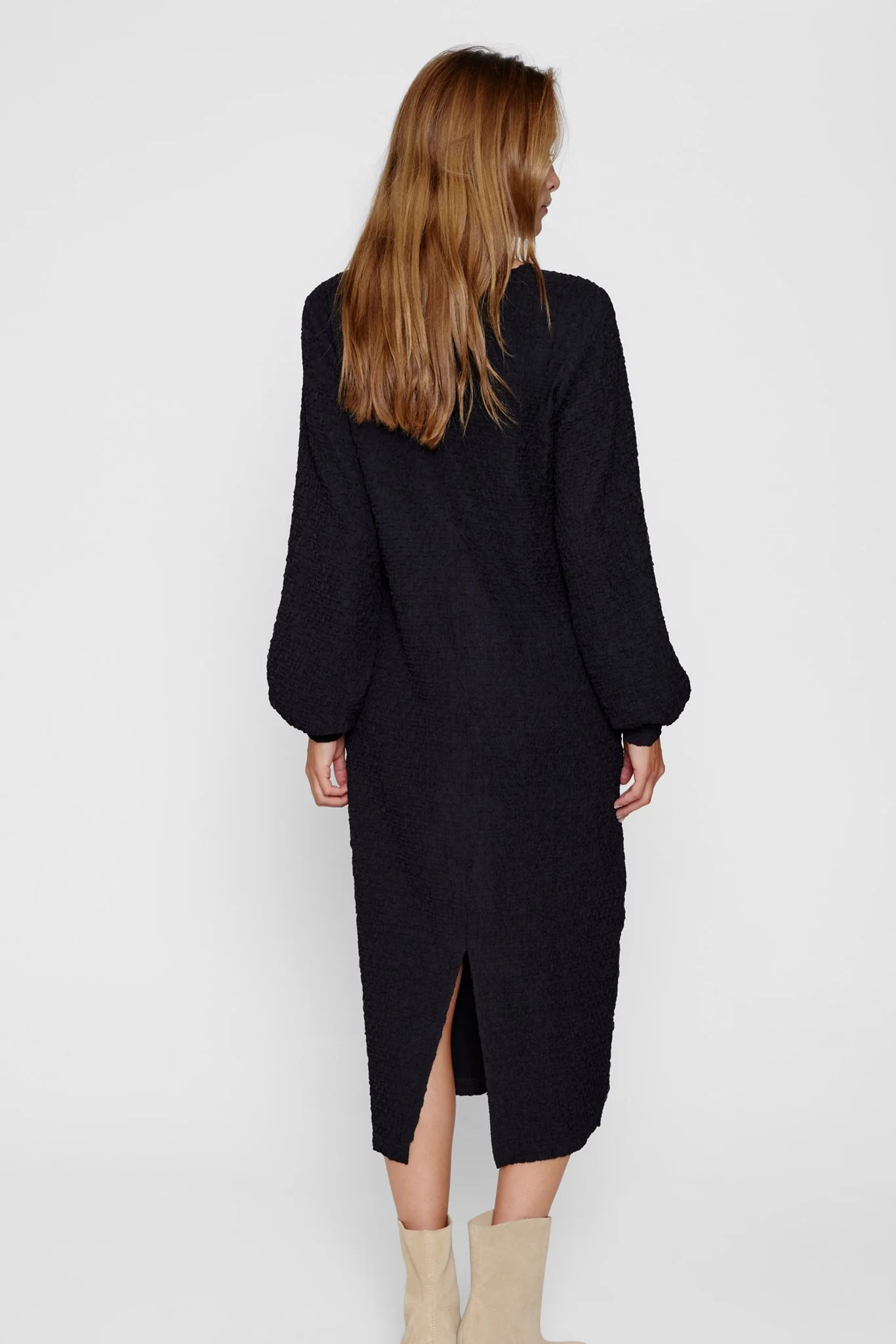 NUSYBIL DRESS - Caviar - Image 2