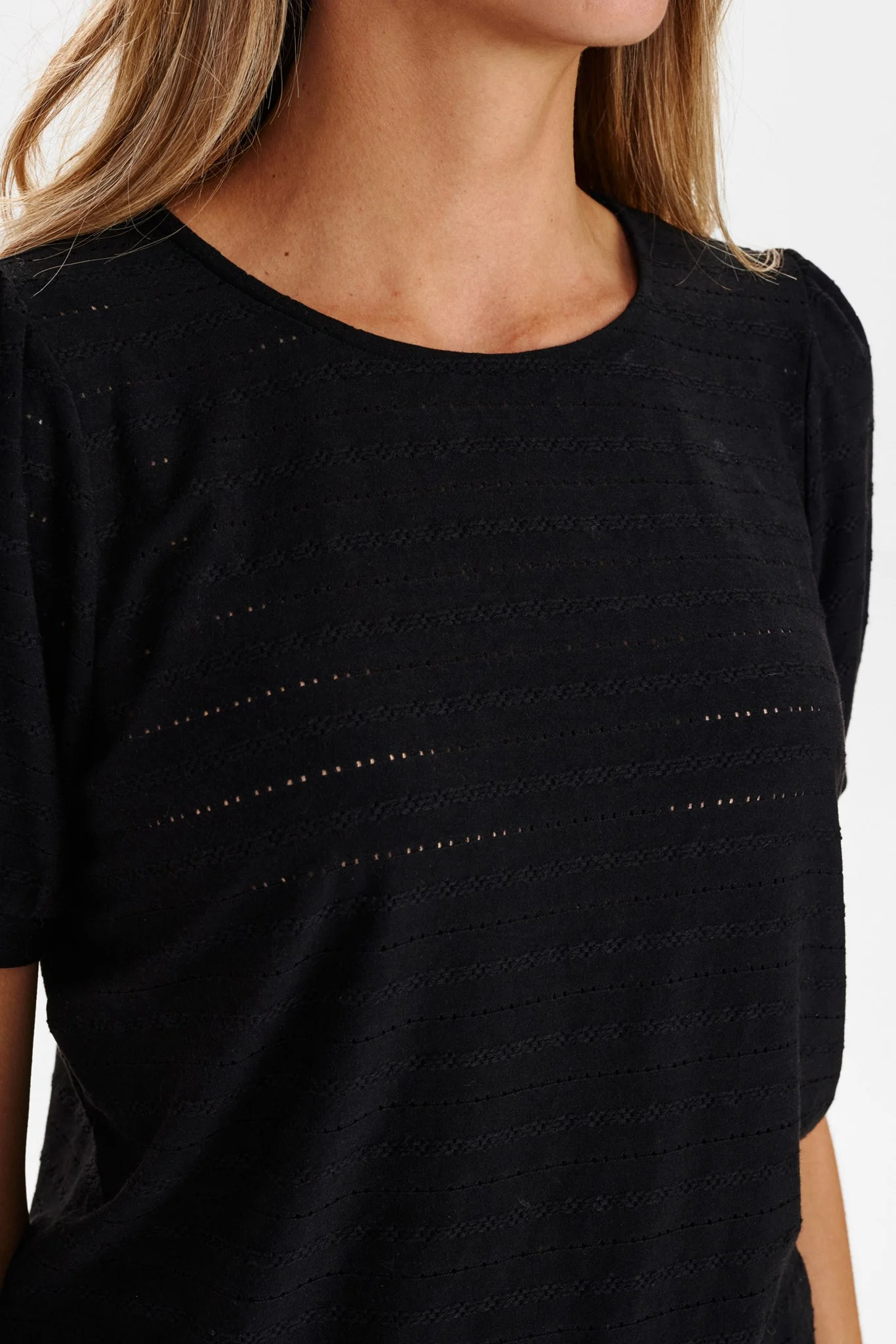 NUTIANA BLOUSE - Caviar - Image 4