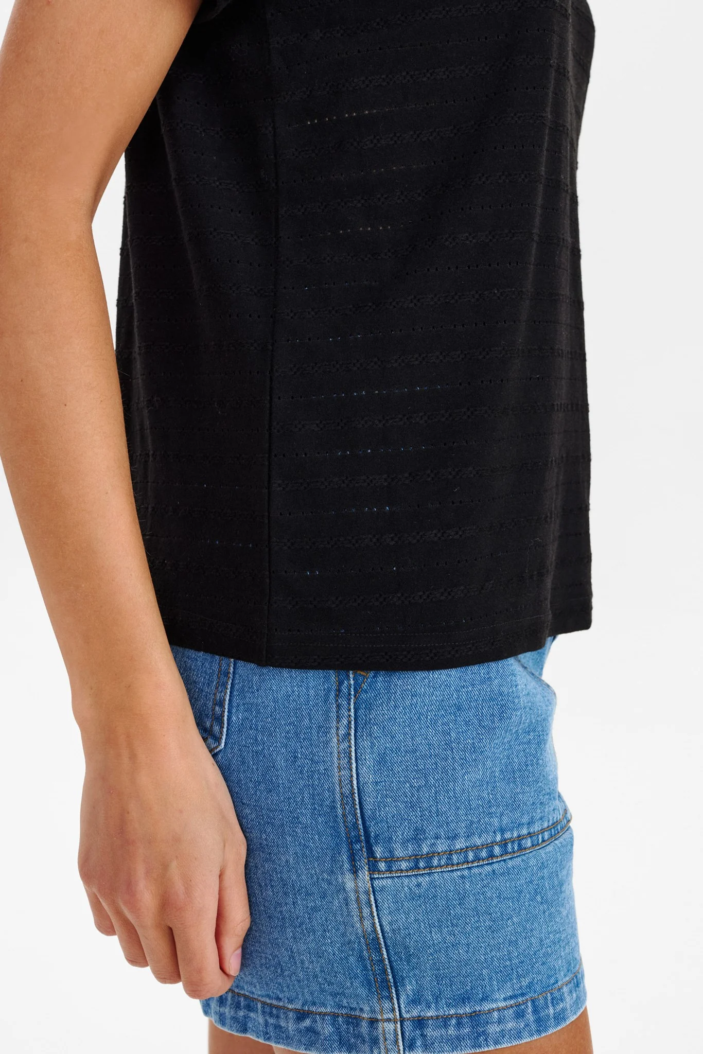 NUTIANA BLOUSE - Caviar - Image 5