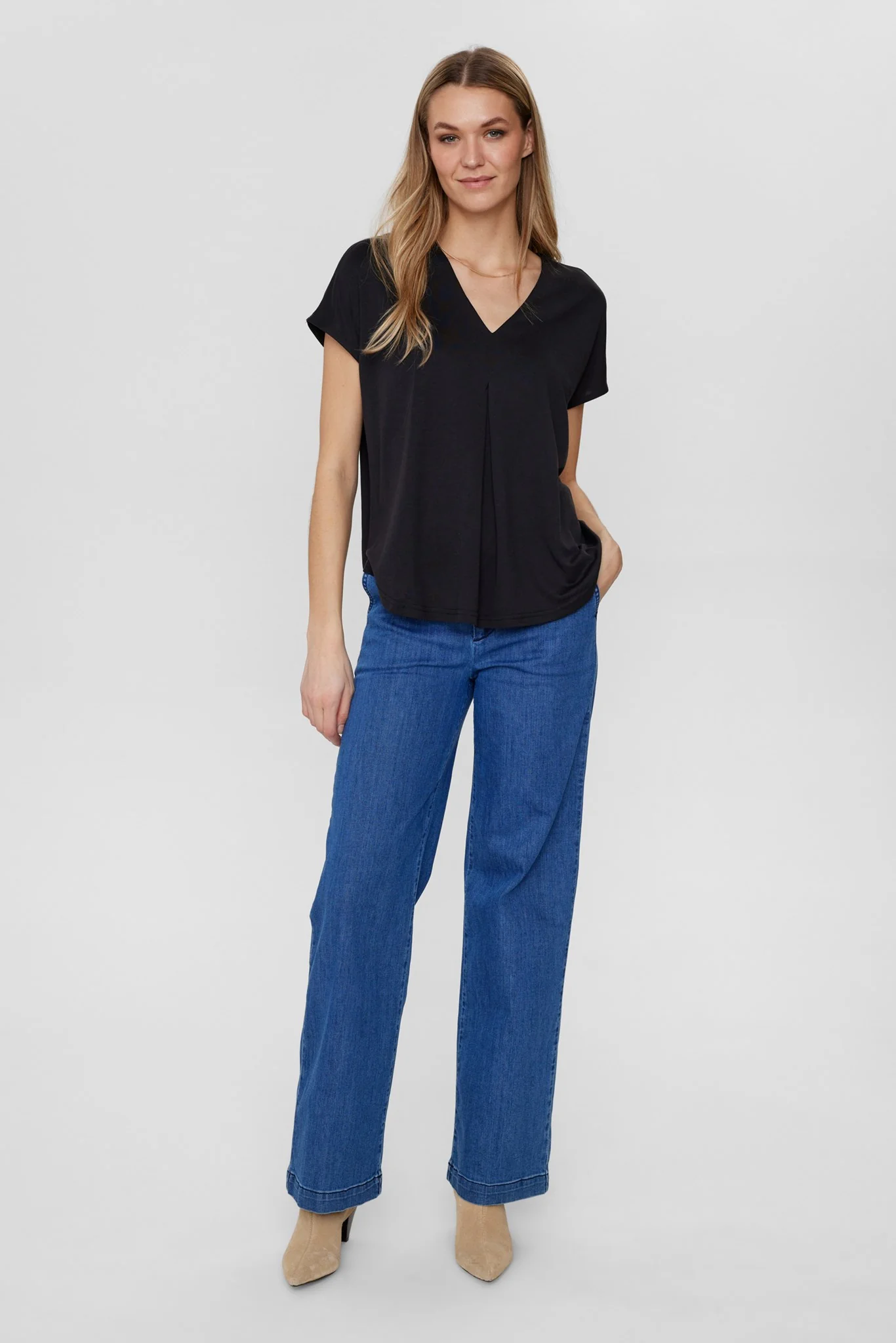 NUTILIA SS BLOUSE - Caviar - Image 3