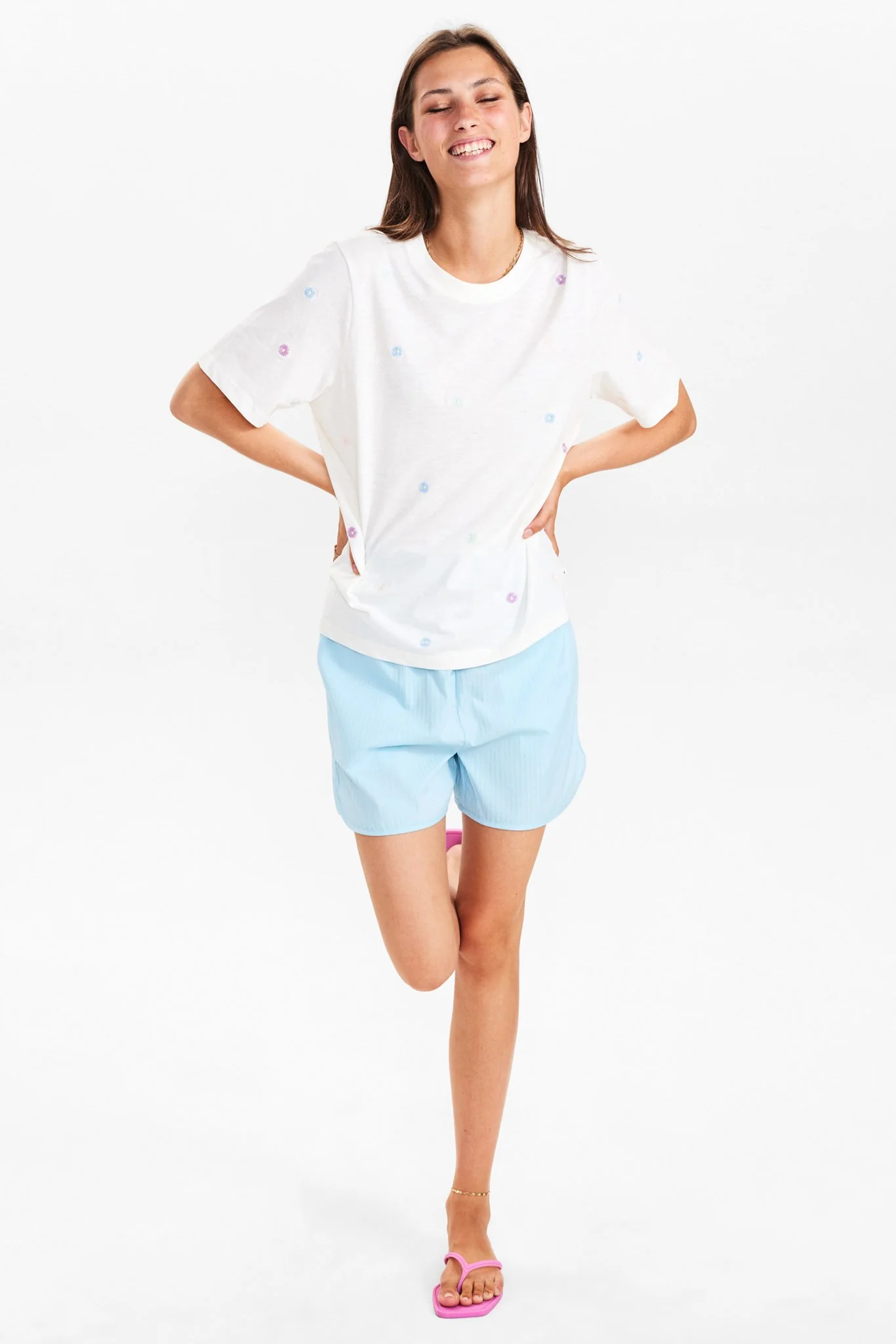 NUTORA TEE - GOTS - Cloud Dancer - Image 6