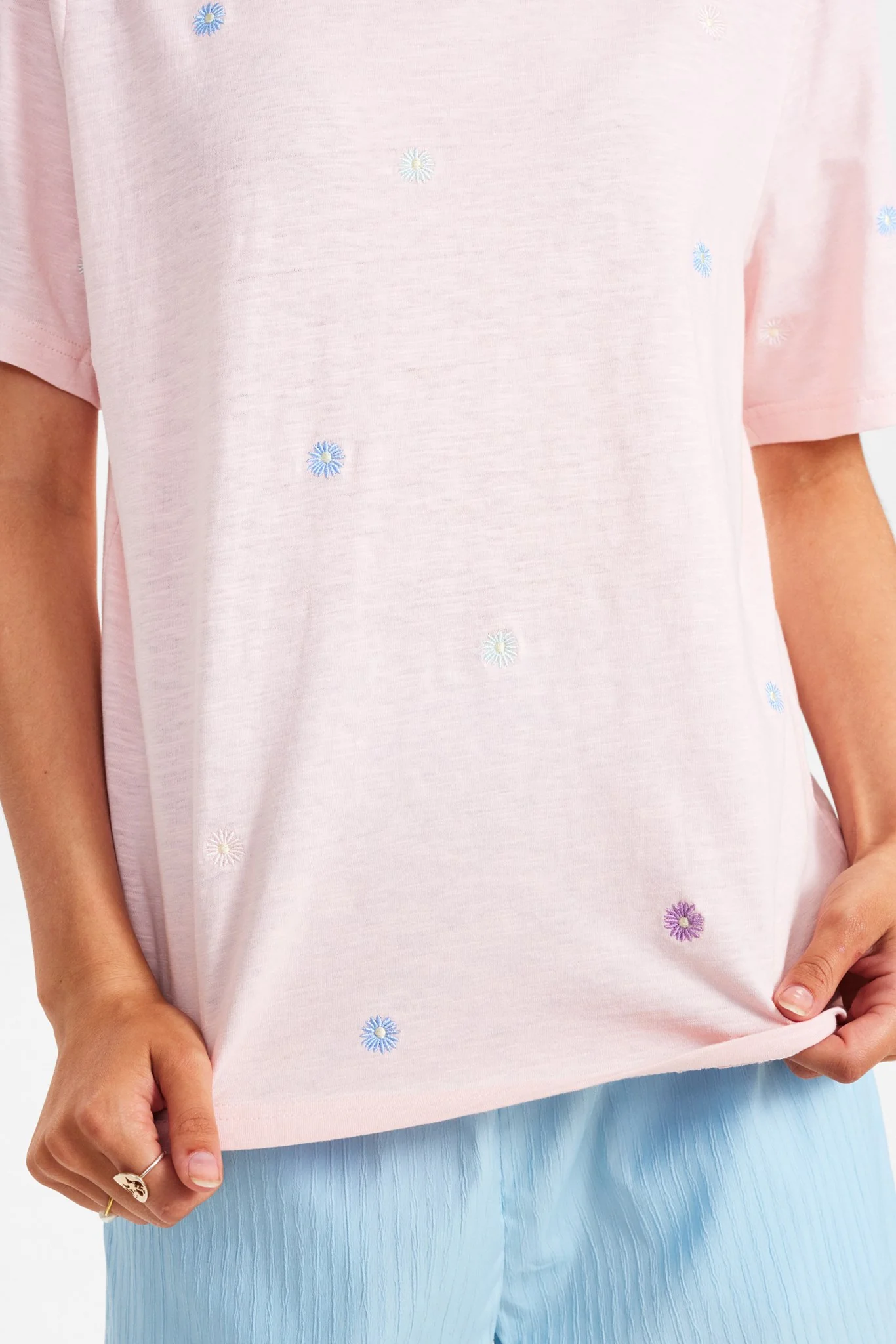 NUTORA TEE - GOTS - Pinkesque - Image 5