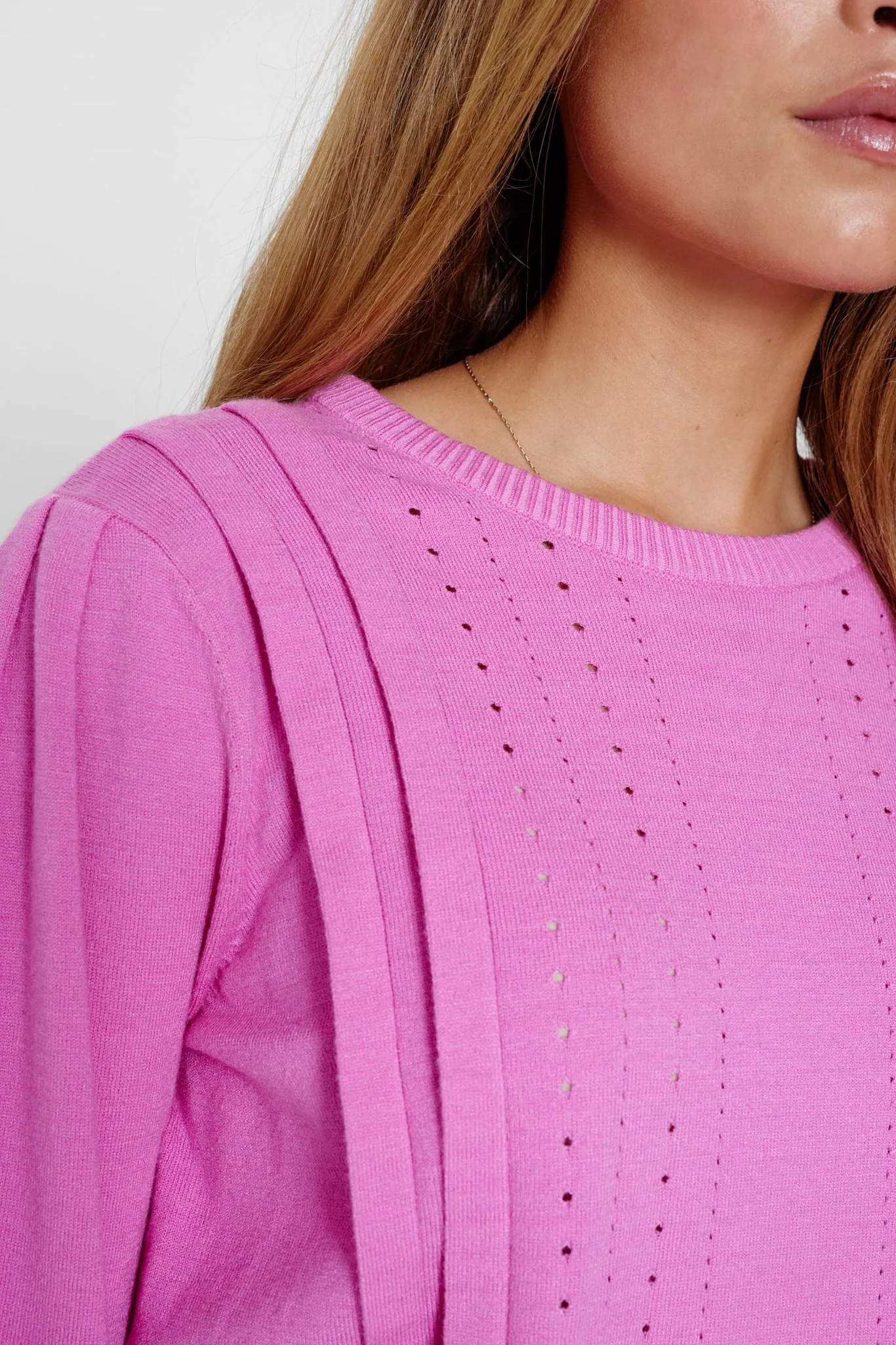 NUTRILLE PULLOVER - Super Pink - Image 4