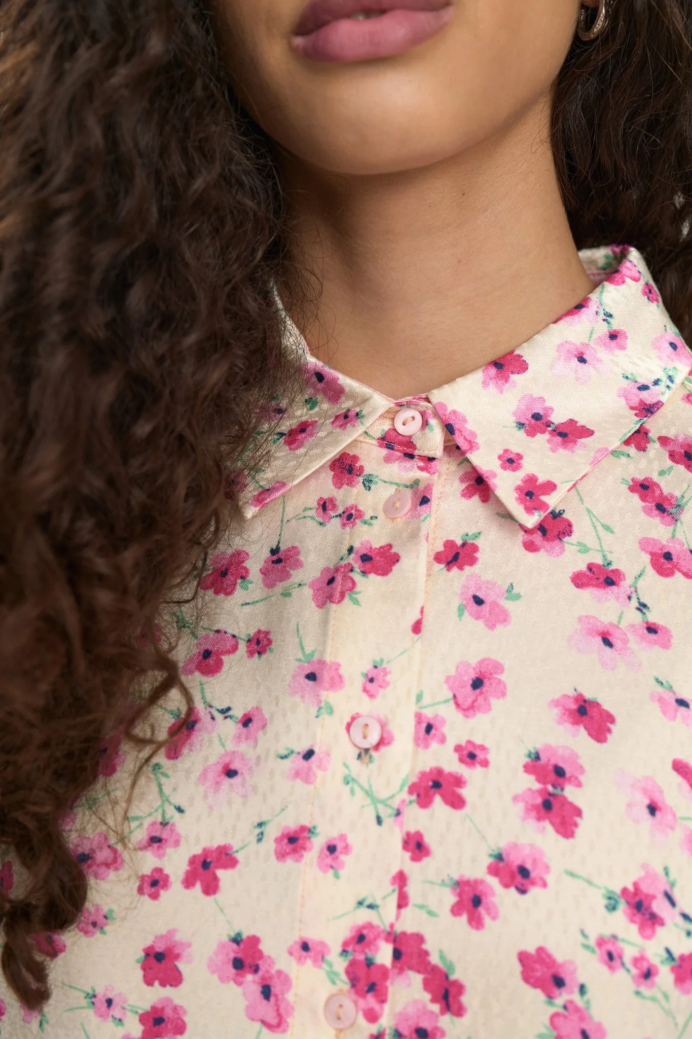 NUTWINKLE SS SHIRT - Ecru - Image 4