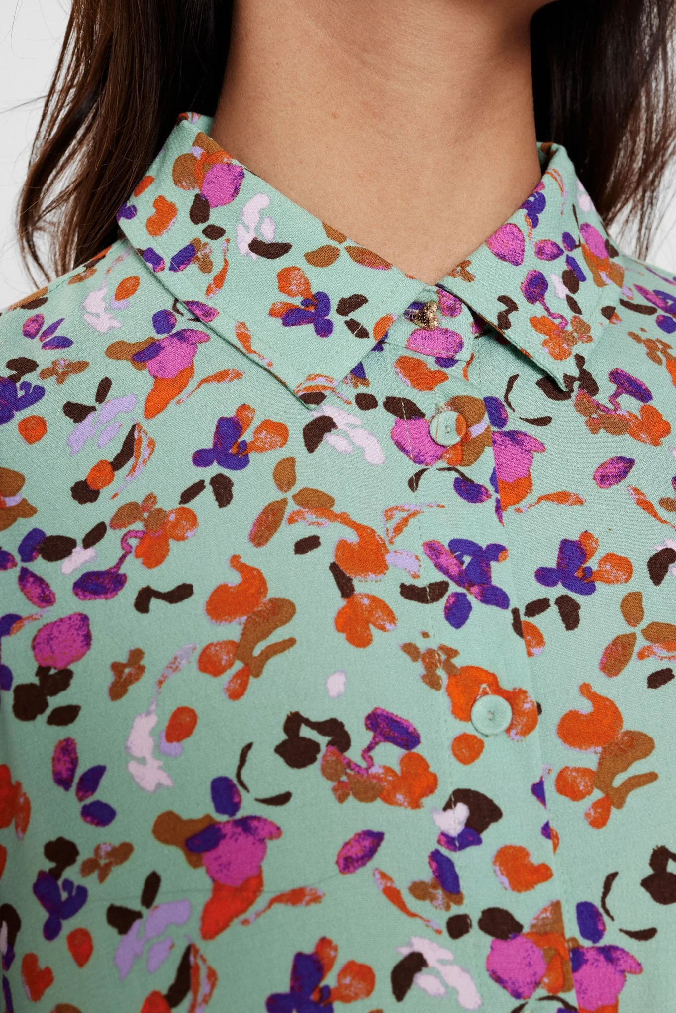 NUTYRA SHIRT DRESS - Grayed Jade - Image 4
