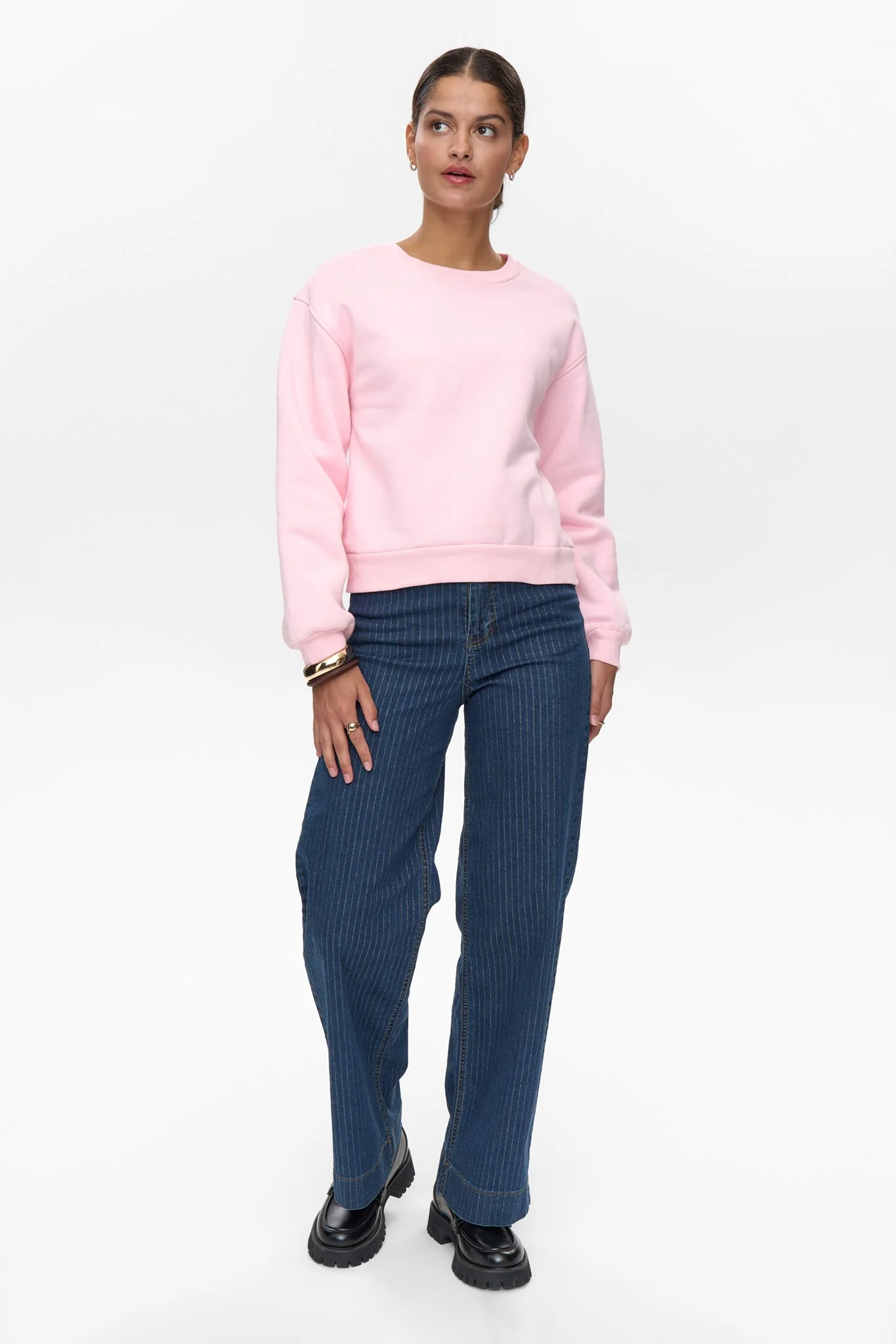 NUTYRA SWEAT - Cherry Blossom - Image 3