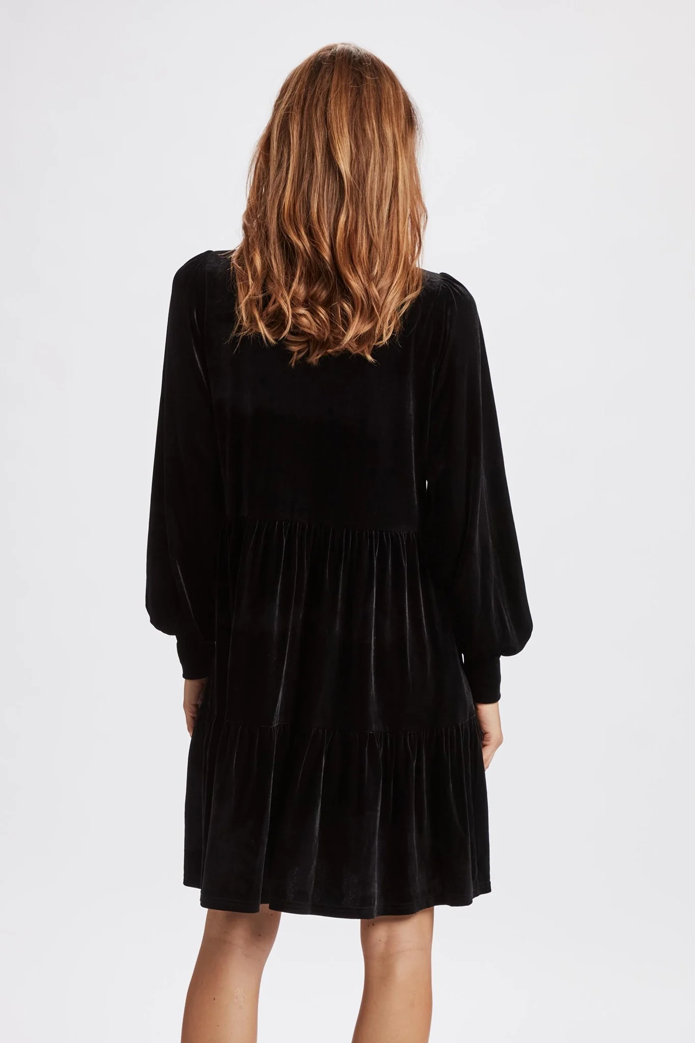 NUVEDA DRESS - Caviar - Image 2