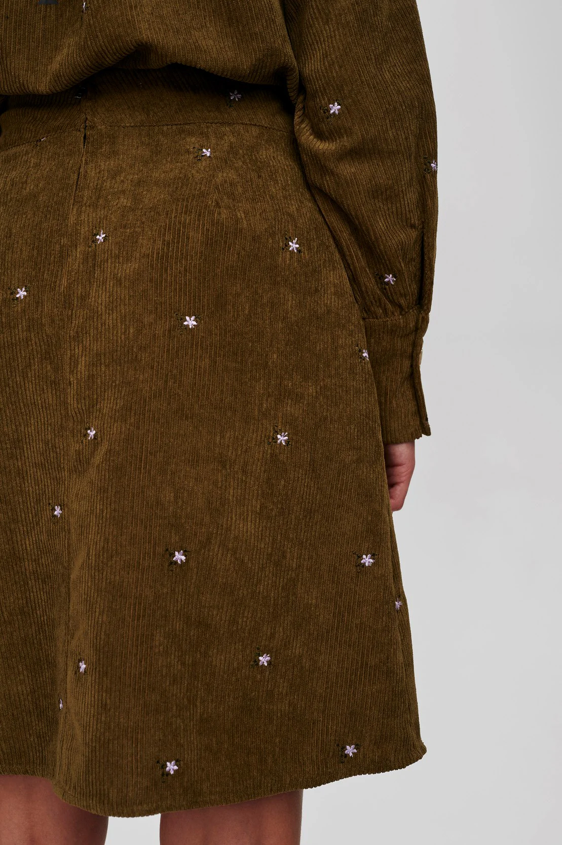 NUVELVET SKIRT - Grape leaf - Image 5