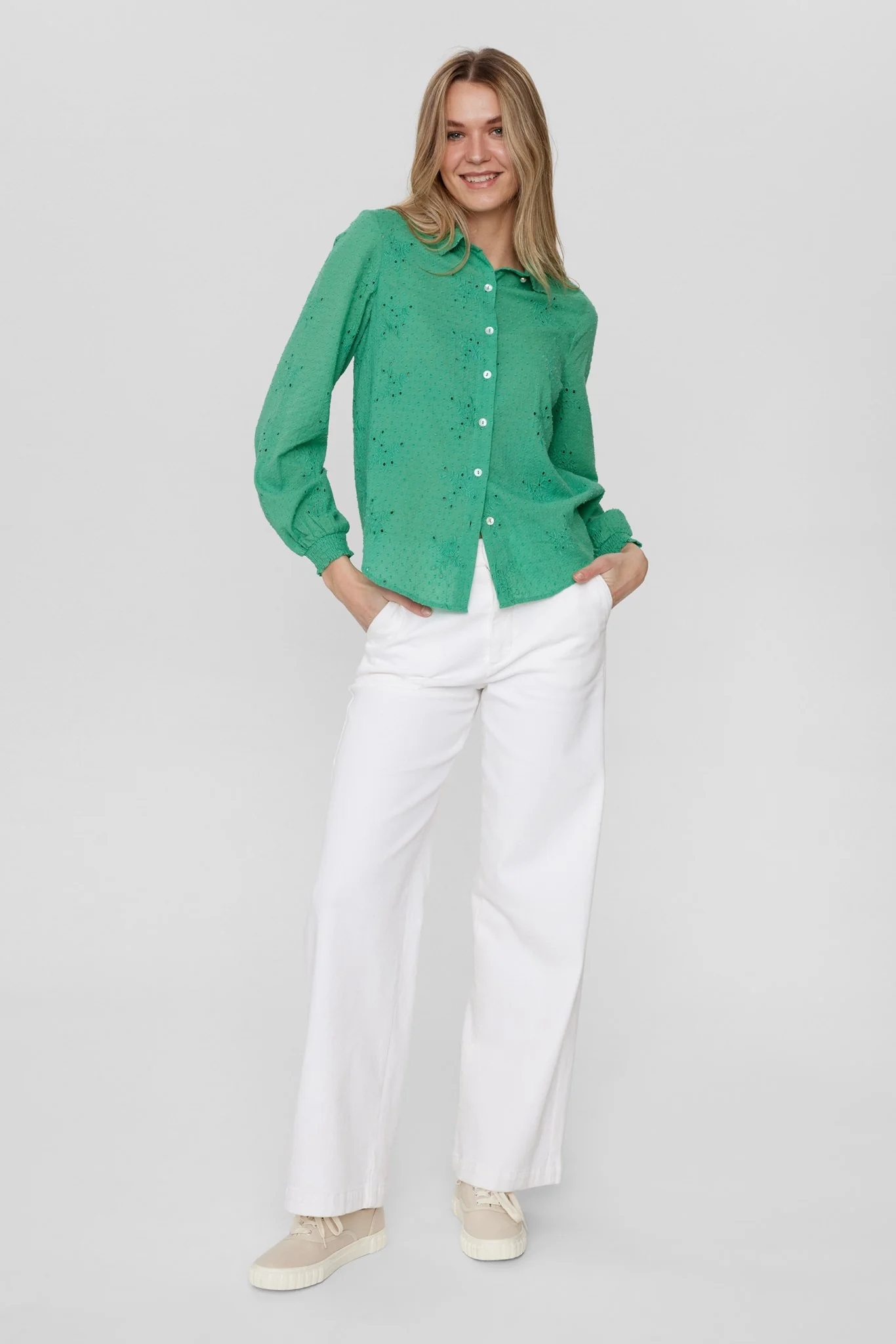 NUVIDA SHIRT - Green Spruce - Image 3