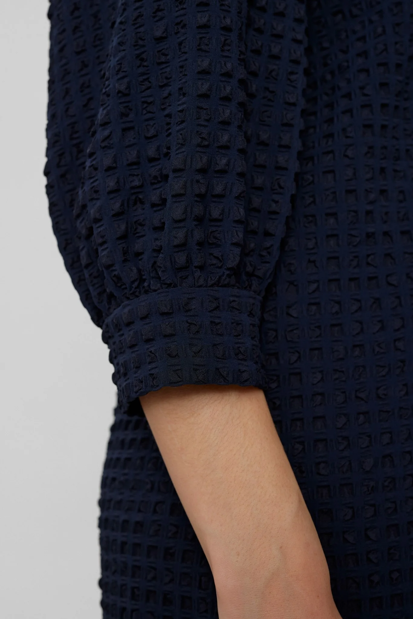 NUVILJE O-NECK DRESS - Dark Sapphire - Image 5