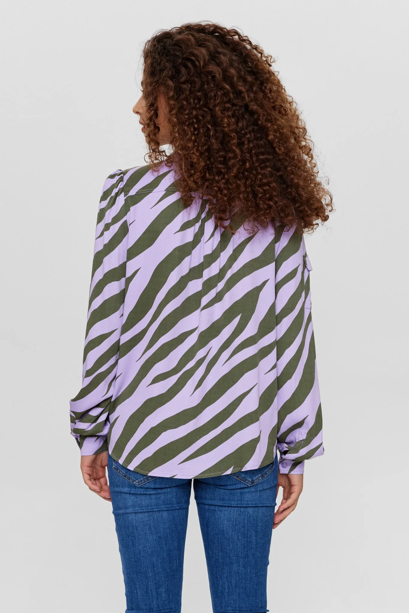 NUVILLE SHIRT - Lilac Breeze - Image 2