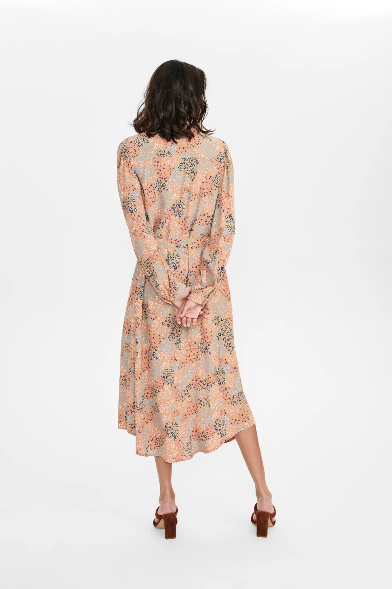NUVILLIE SHIRT DRESS - Ginger Root - Image 2