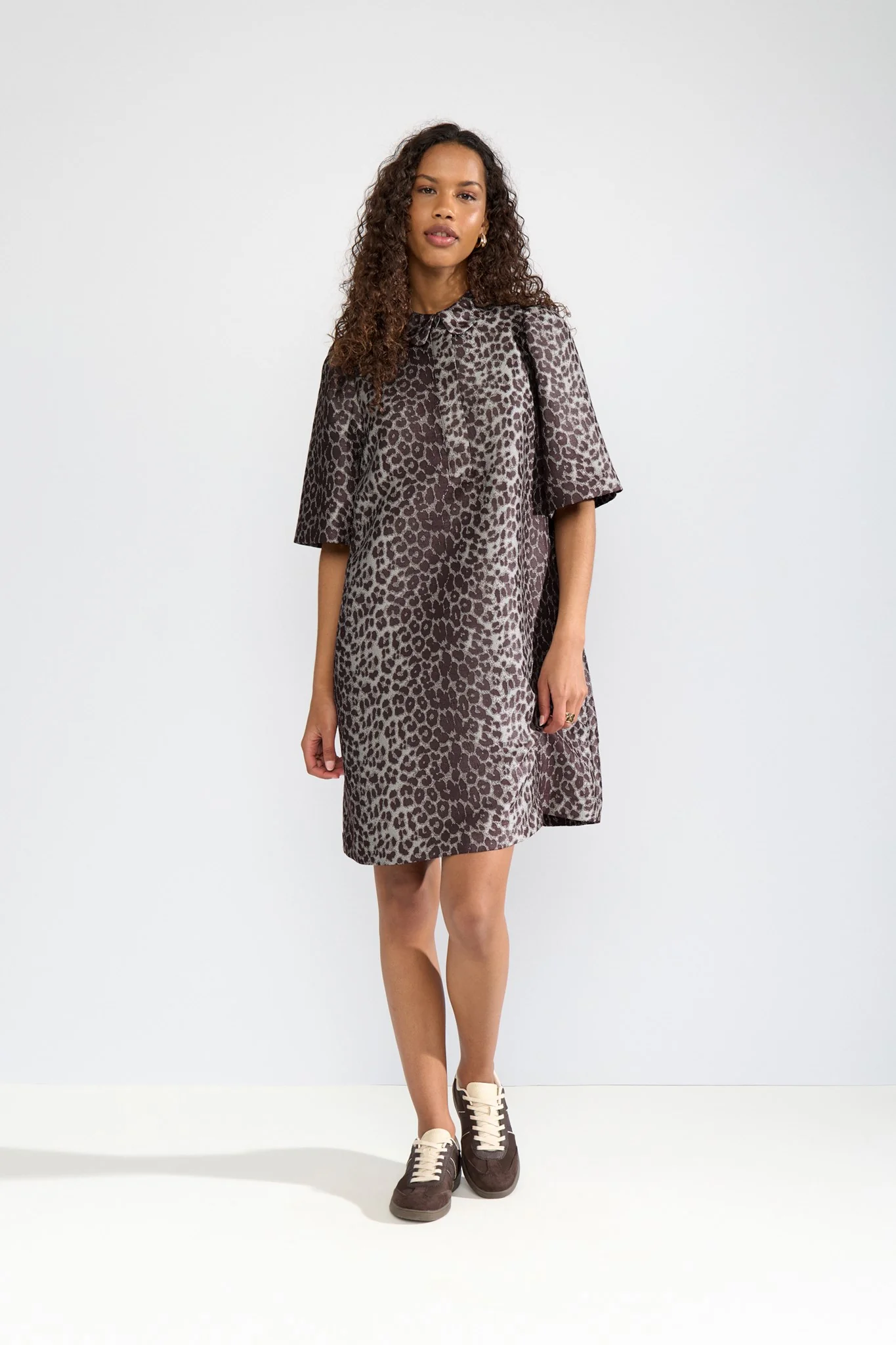 NUVILO DRESS - Shopping Bag - Image 3