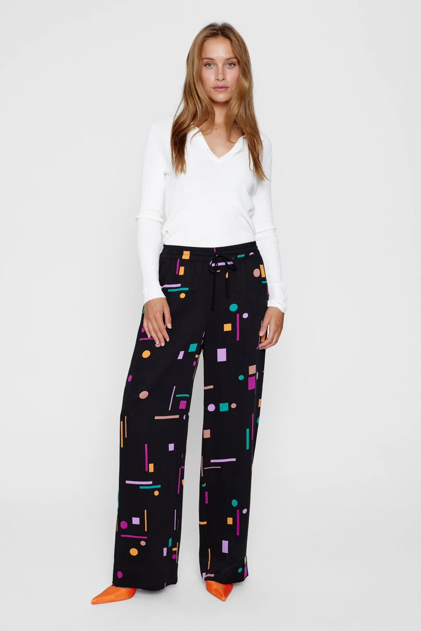 NUWALLI PANTS - Caviar - Image 3