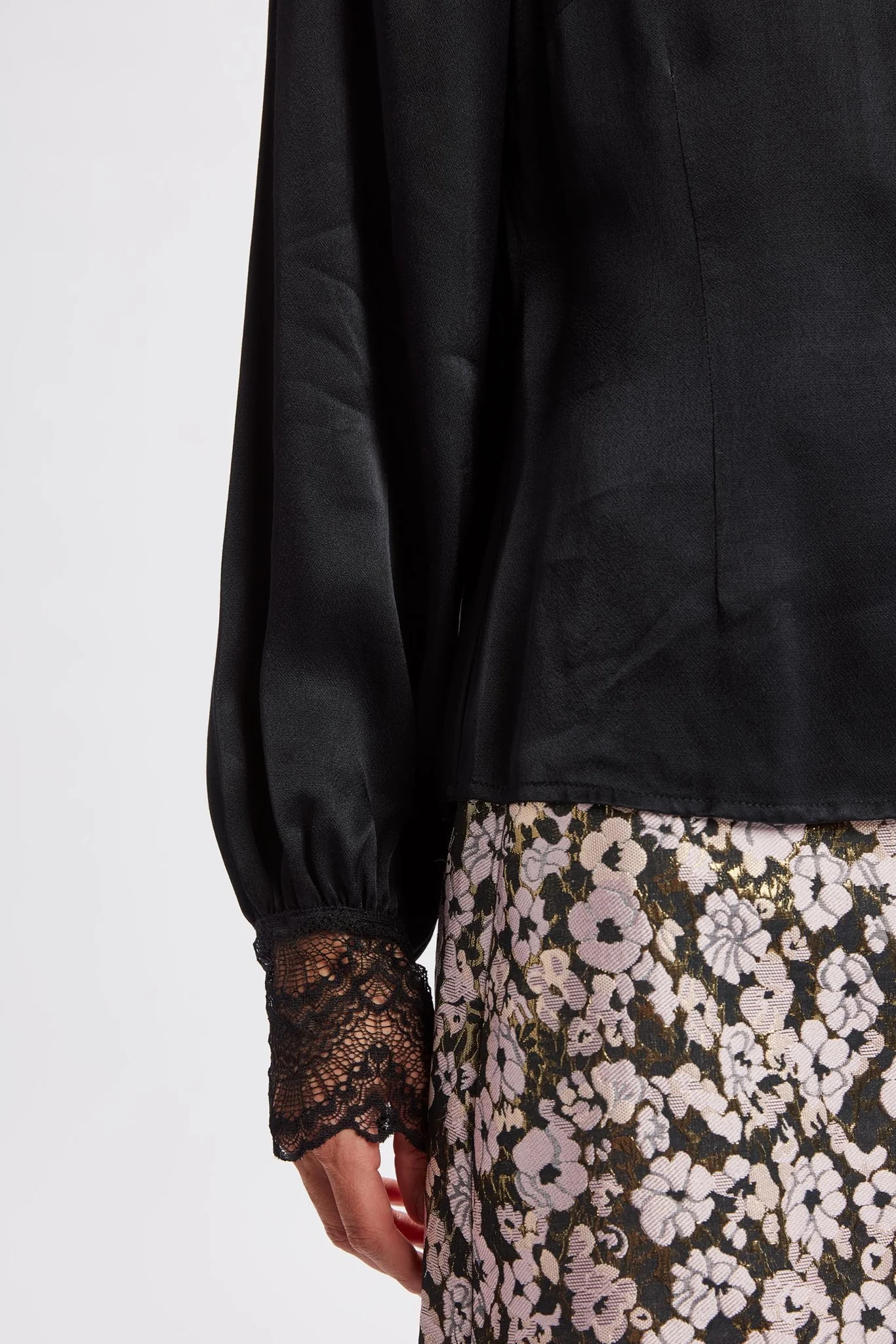 NUWILHELMA SHIRT - Caviar - Image 5