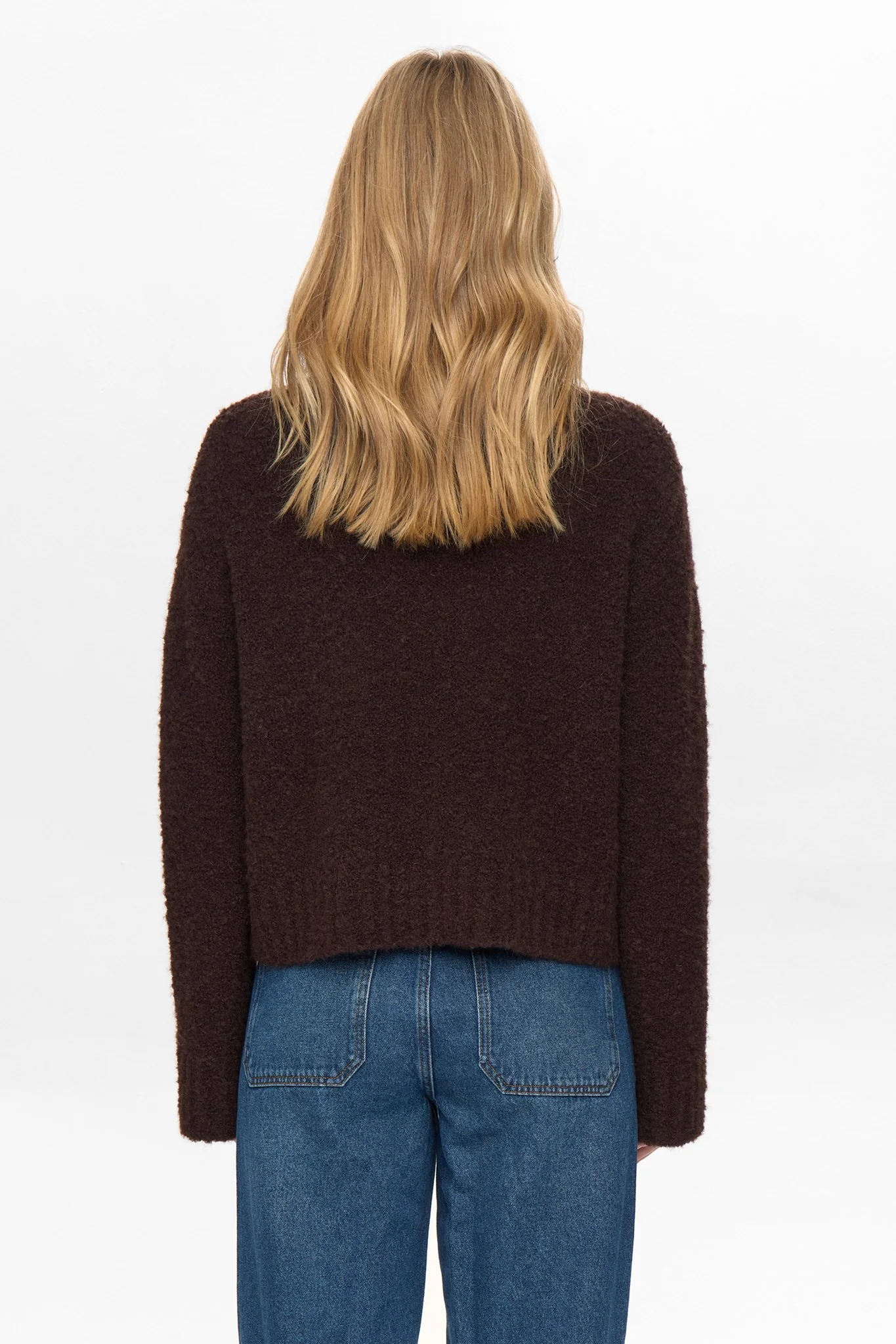 NUWILLA CROPPED PULLOVER  - Black Coffee - Image 2