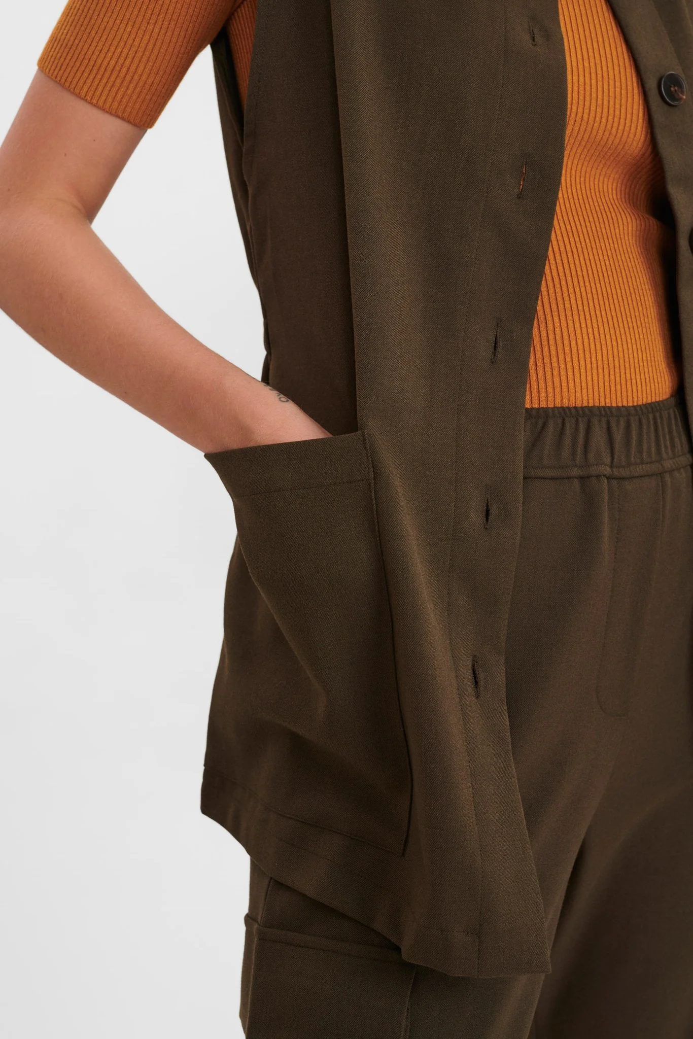 NUWILLY WAIST COAT - Chocolate Chip - Image 5
