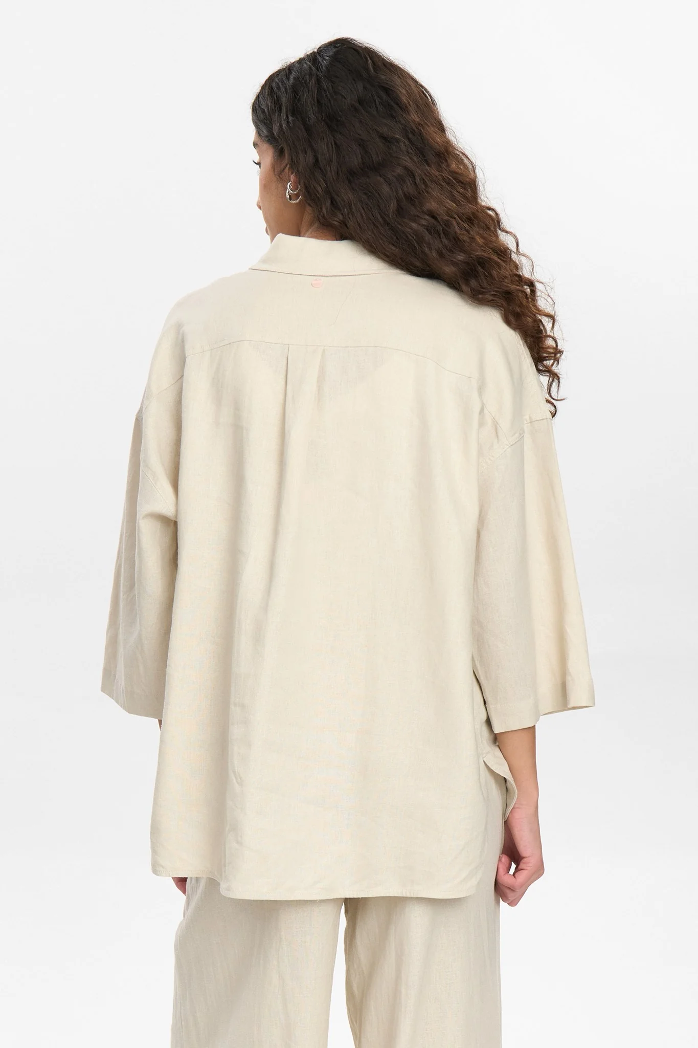 NUYNGVA SHIRT - Gray Morn - Image 2
