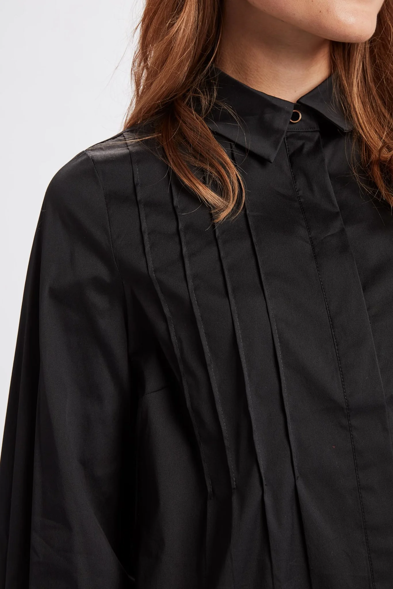 NUYVON SHIRT - Caviar - Image 4