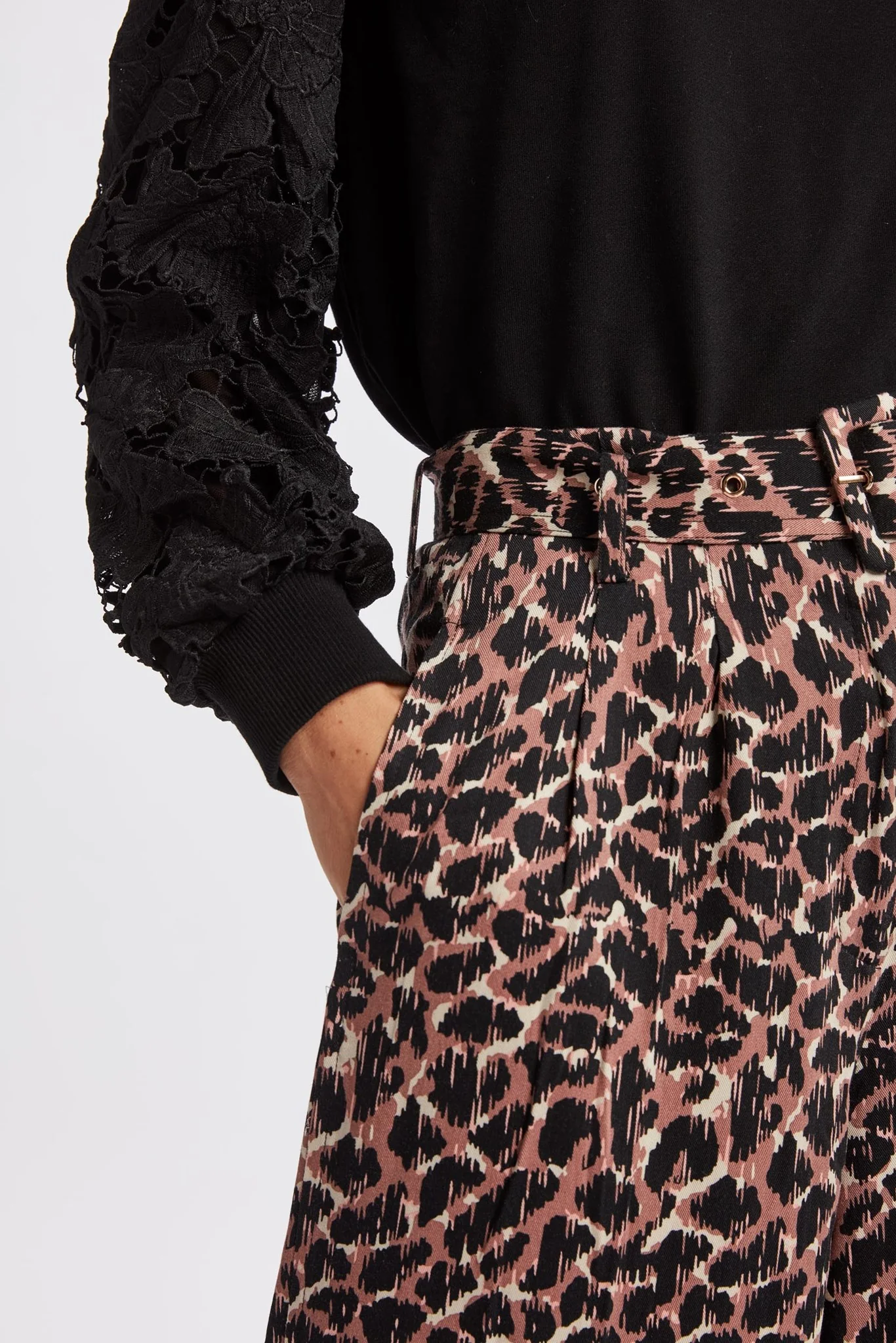 NUYVONNE PANTS - Nutmeg - Image 4