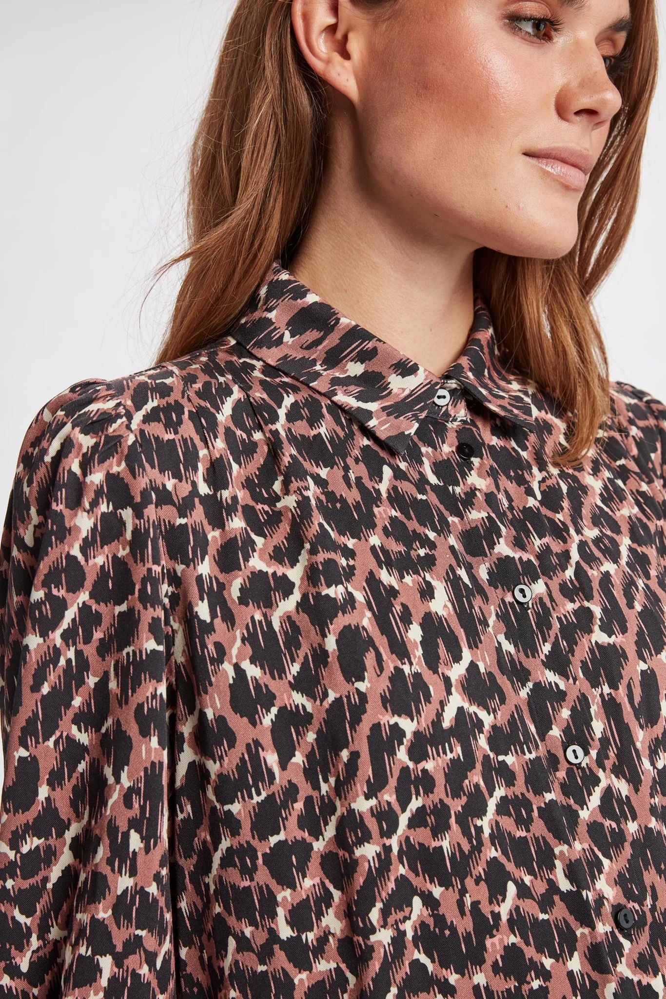 NUYVONNE SHIRT - Nutmeg - Image 4