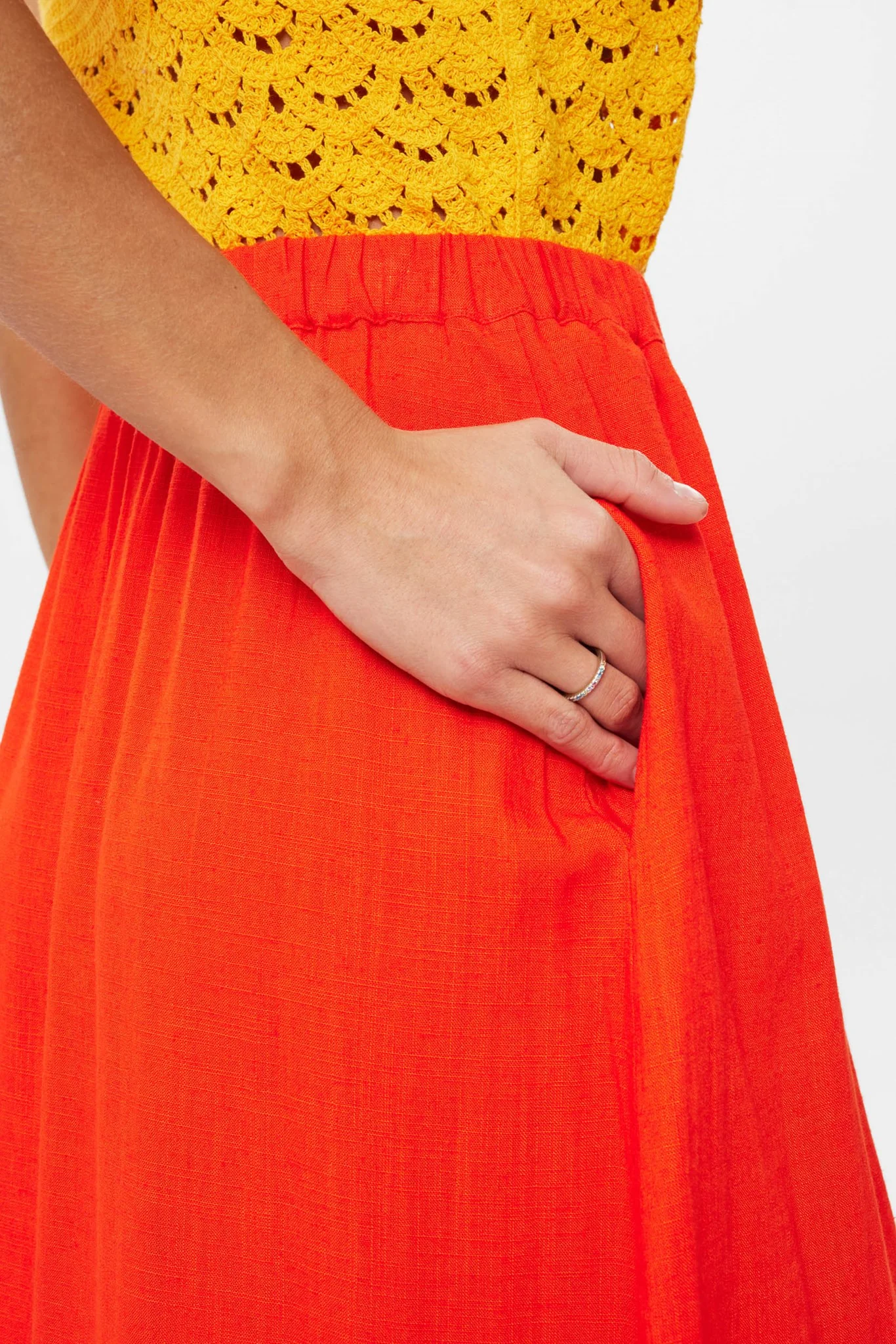 NUZIDA SKIRT - Cherry Tomato - Image 4