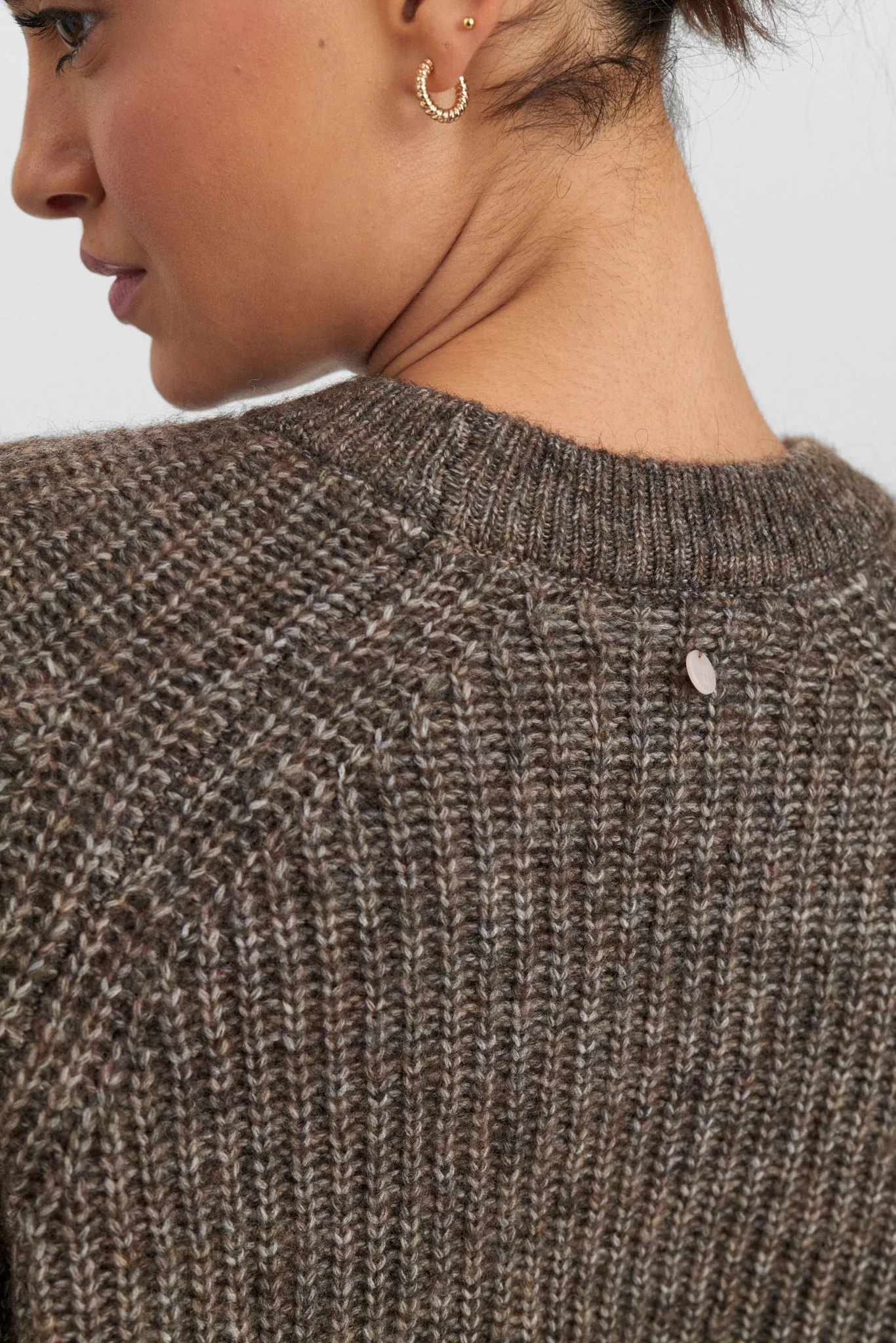 NUZINDI PULLOVER  - Dark Earth - Image 5