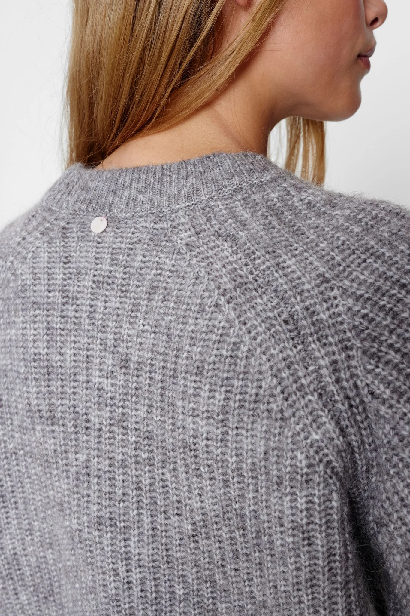 NUZINDI PULLOVER  - Storm Front Melange - Image 4